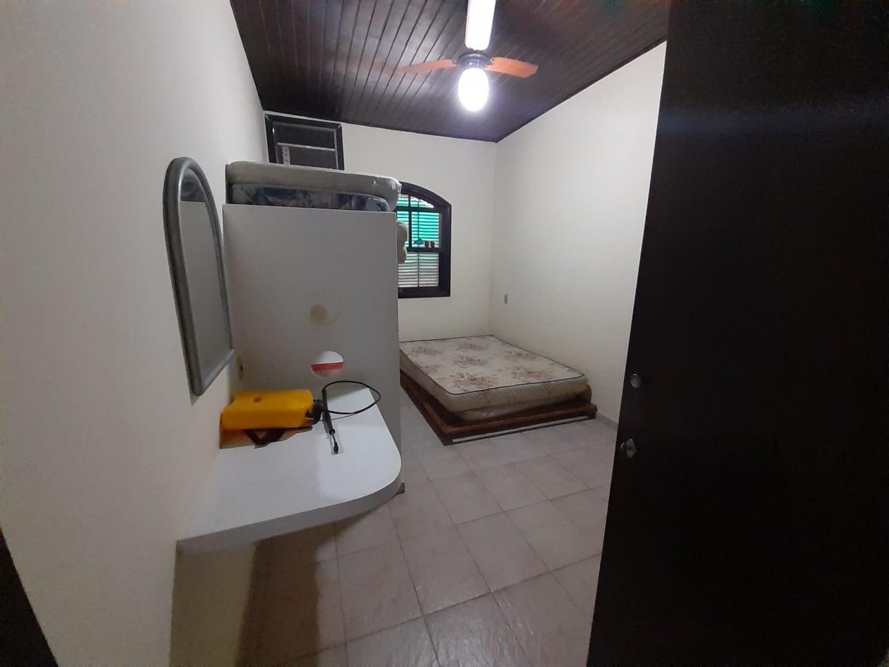 Casa térrea 200m praia, 4 quartos + edícula, piscina em Balneário Praia do Pernambuco, Guarujá — foto 16