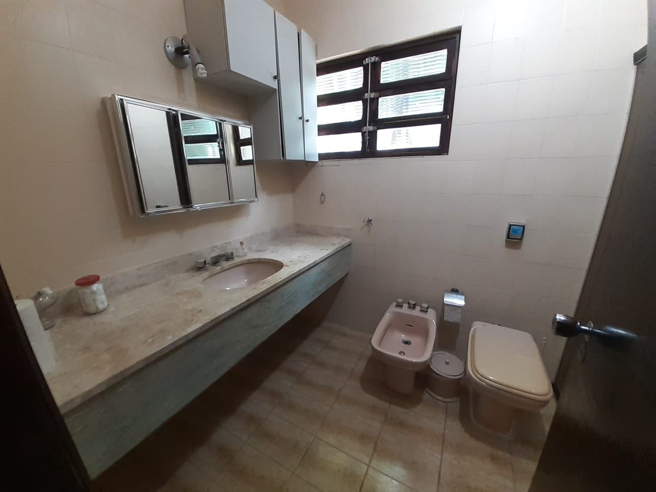 Casa térrea 200m praia, 4 quartos + edícula, piscina em Balneário Praia do Pernambuco, Guarujá — foto 18