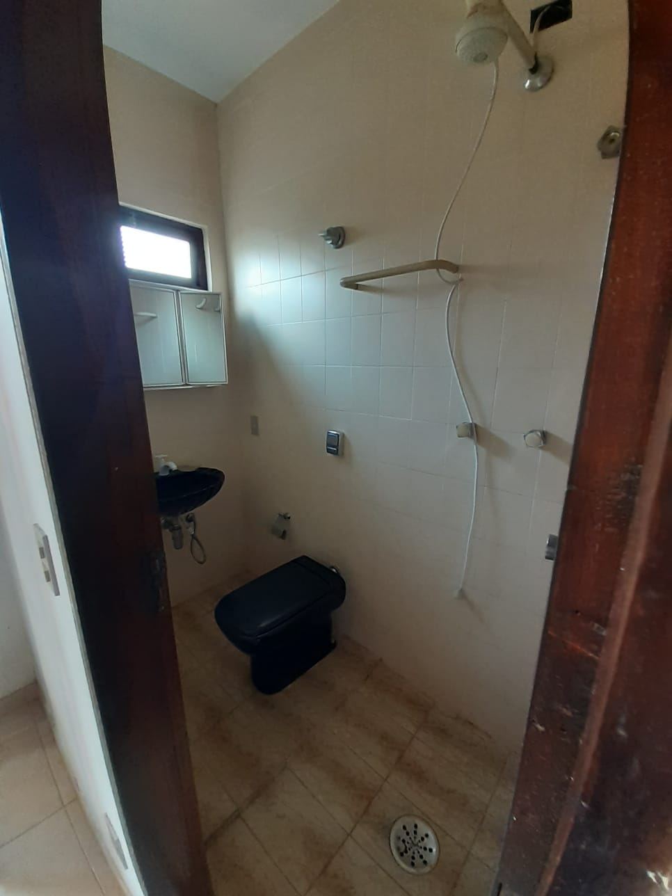 Casa térrea 200m praia, 4 quartos + edícula, piscina em Balneário Praia do Pernambuco, Guarujá — foto 32