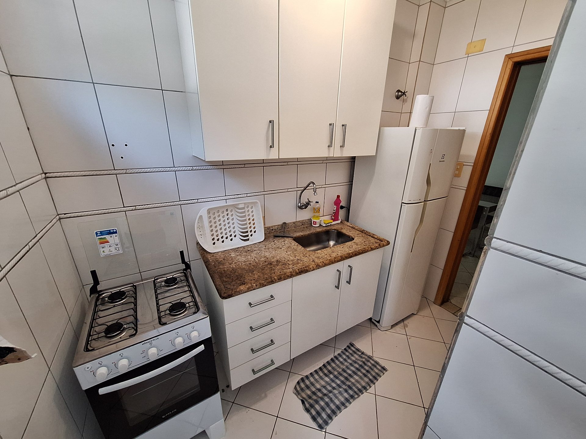 Apartamento localizado na Enseada, na região do Aquário, 200mts da praia. em Enseada, Guarujá — foto 8