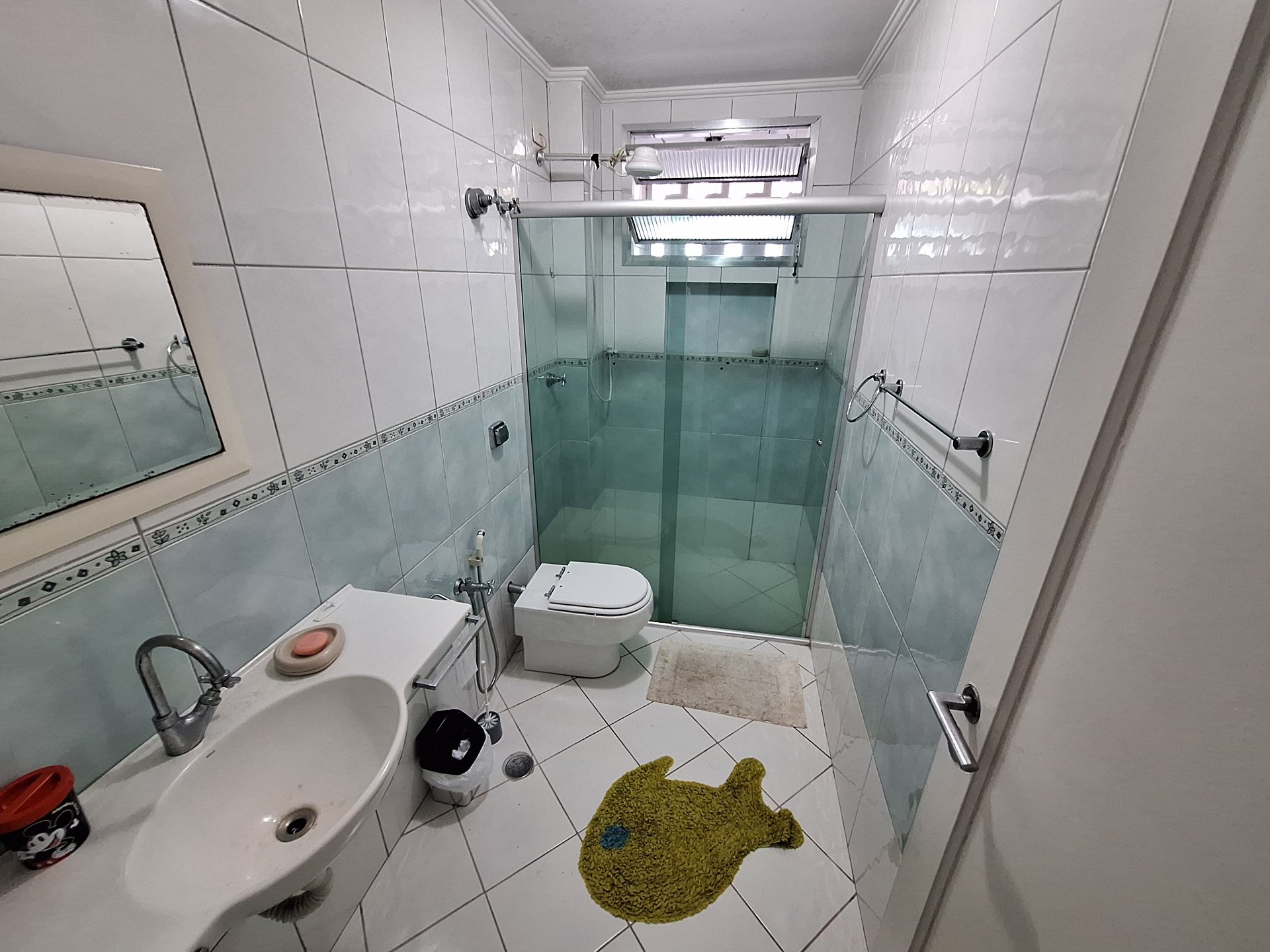 Apartamento localizado na Enseada, na região do Aquário, 200mts da praia. em Enseada, Guarujá — foto 9