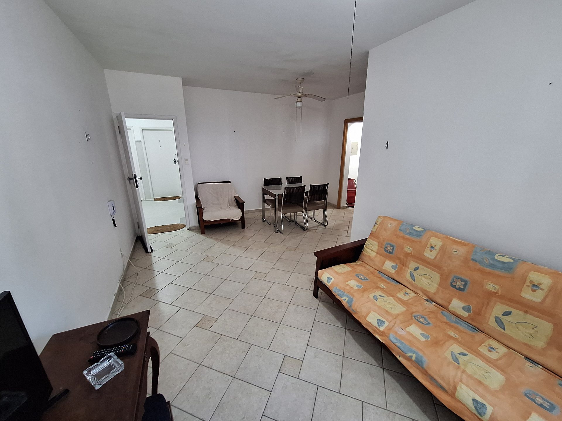 Apartamento localizado na Enseada, na região do Aquário, 200mts da praia. em Enseada, Guarujá — foto 4