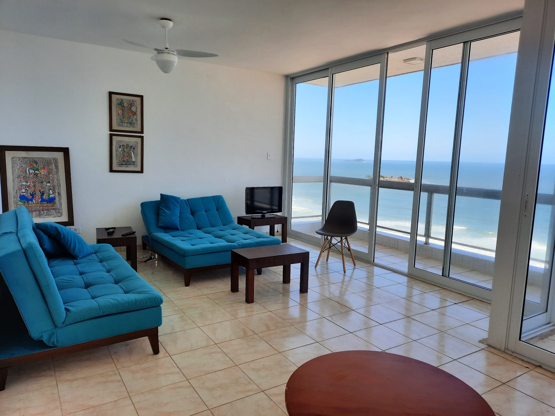 Apto 4 quartos, sacada, frente praia, 2 vagas, Pitangueiras em Pitangueiras, Guarujá — foto 2