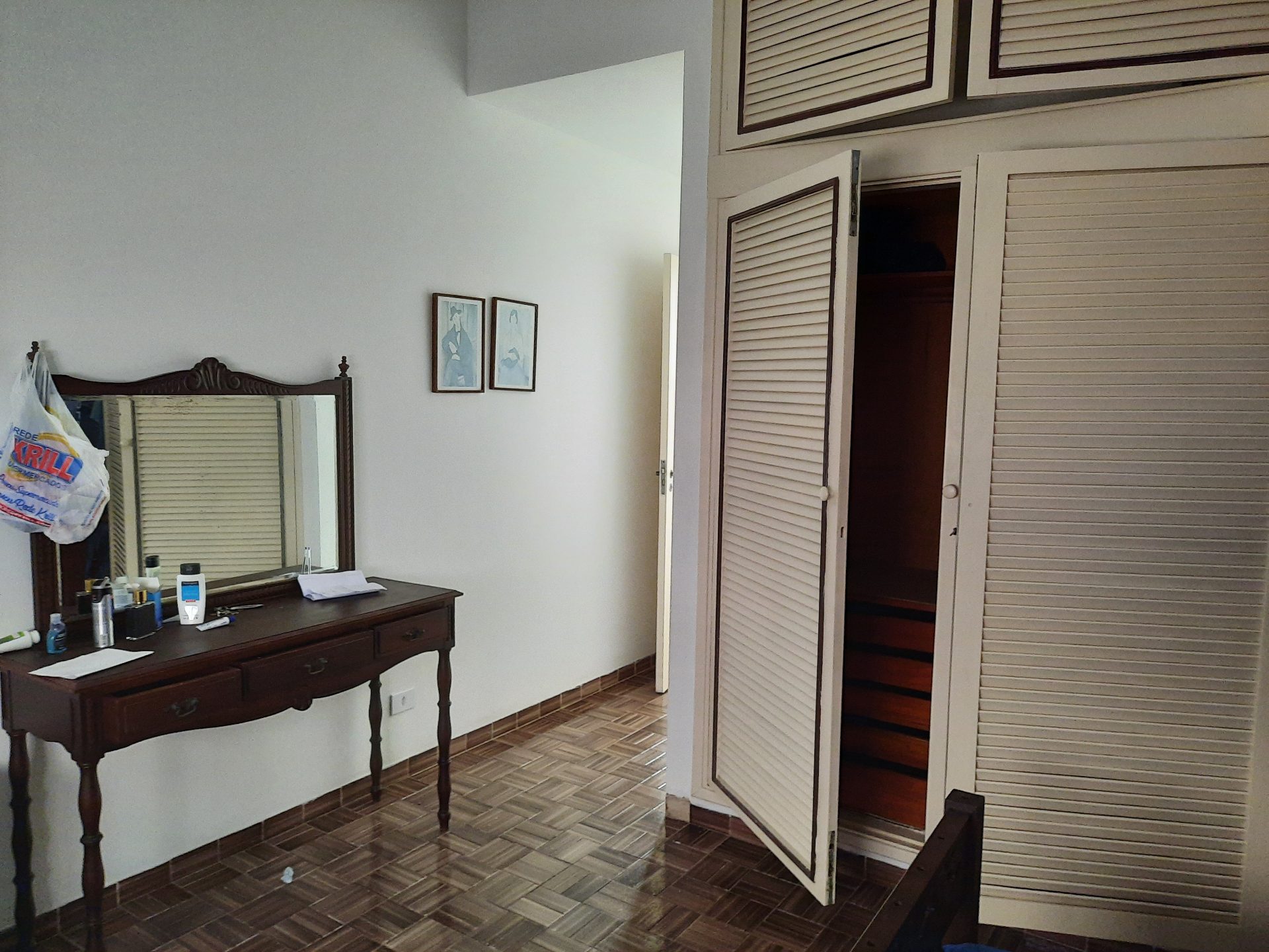 Apto 4 quartos, sacada, frente praia, 2 vagas, Pitangueiras em Pitangueiras, Guarujá — foto 21