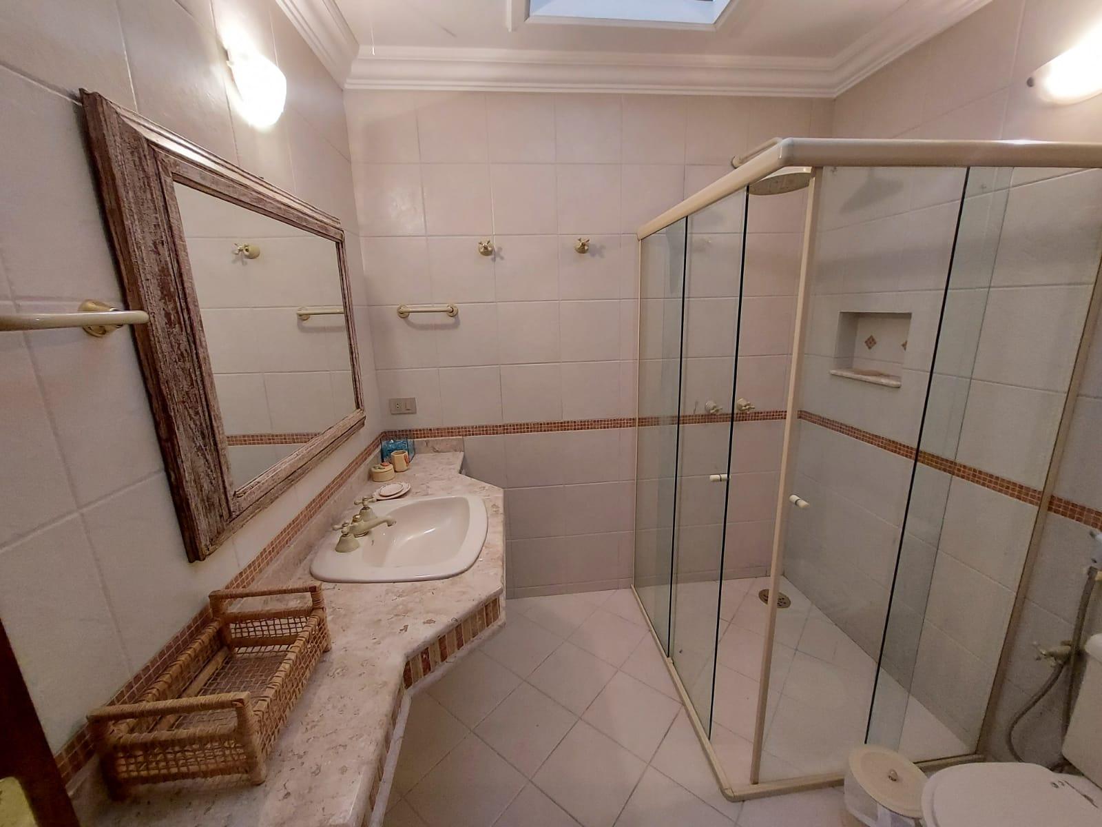 Casa de Condomínio com 6 quartos, Jardim Acapulco, Guarujá  em Jardim Acapulco, Guarujá — foto 42