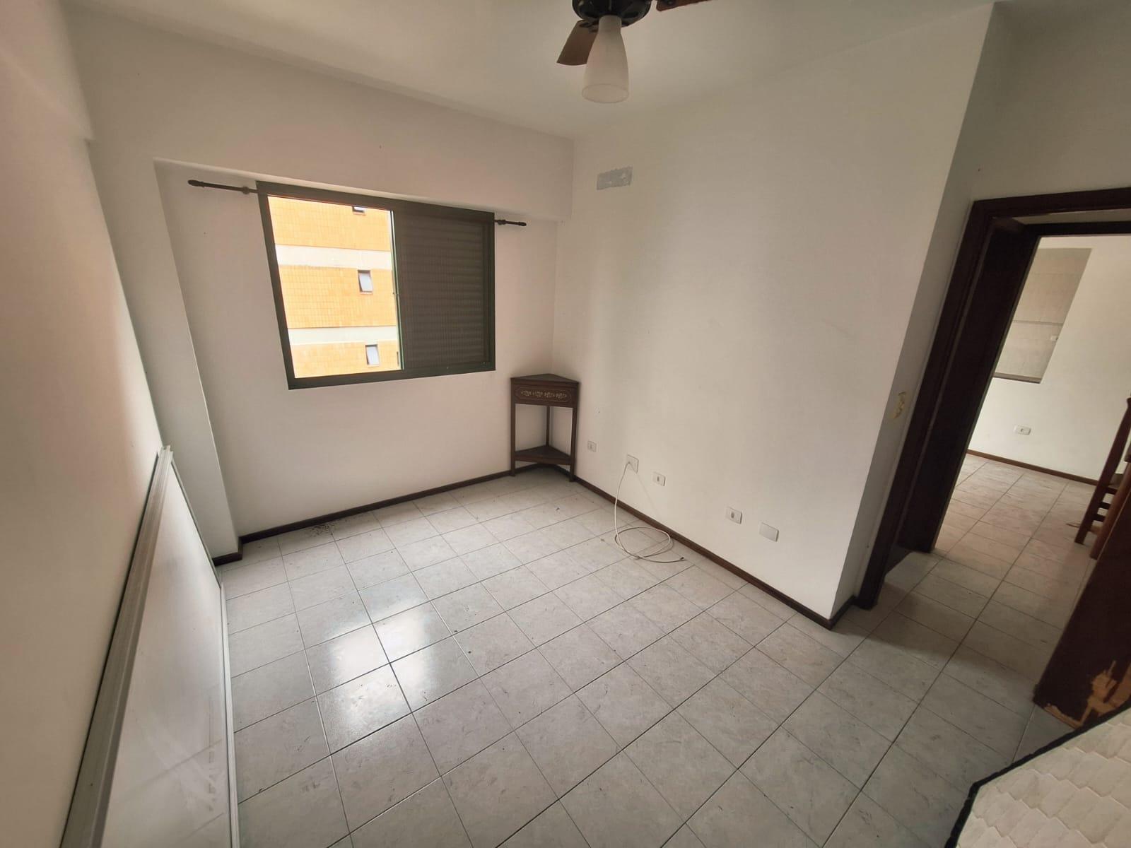 APARTAMENTO À VENDA NA ENSEADA | 700 METROS DA PRAIA em Jardim Enseada, Guarujá — foto 3