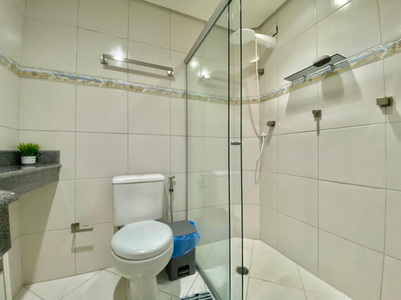 Cobertura Duplex Reformada, 4 quartos - lado praia – Região do Aquário, Enseada. em Enseada, Guarujá — foto 30