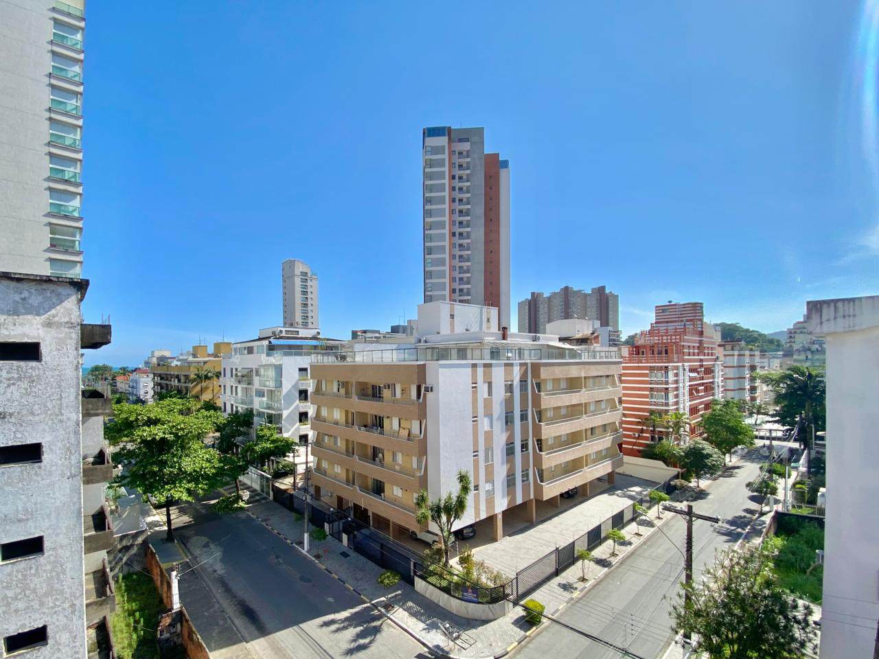 Cobertura Duplex Reformada, 4 quartos - lado praia – Região do Aquário, Enseada. em Enseada, Guarujá — foto 4
