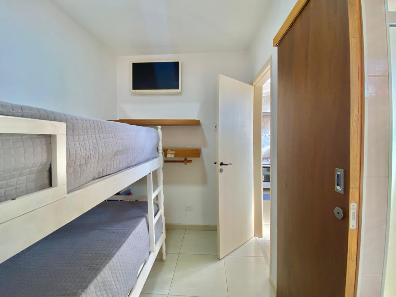 Cobertura Duplex Reformada, 4 quartos - lado praia – Região do Aquário, Enseada. em Enseada, Guarujá — foto 37