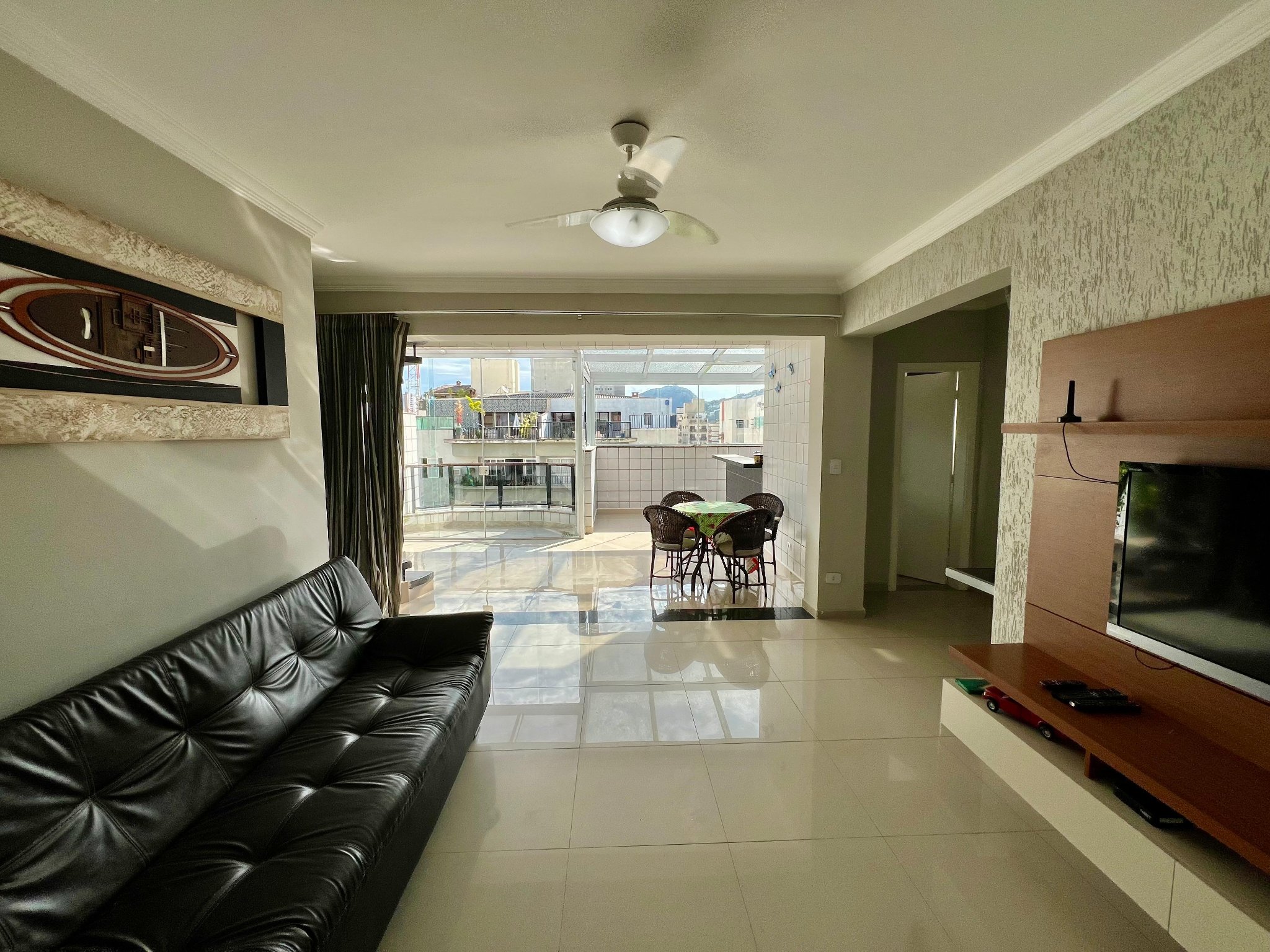 Cobertura duplex, 2 suítes, lazer, 1 vaga, Enseada em Enseada, Guarujá — foto 2