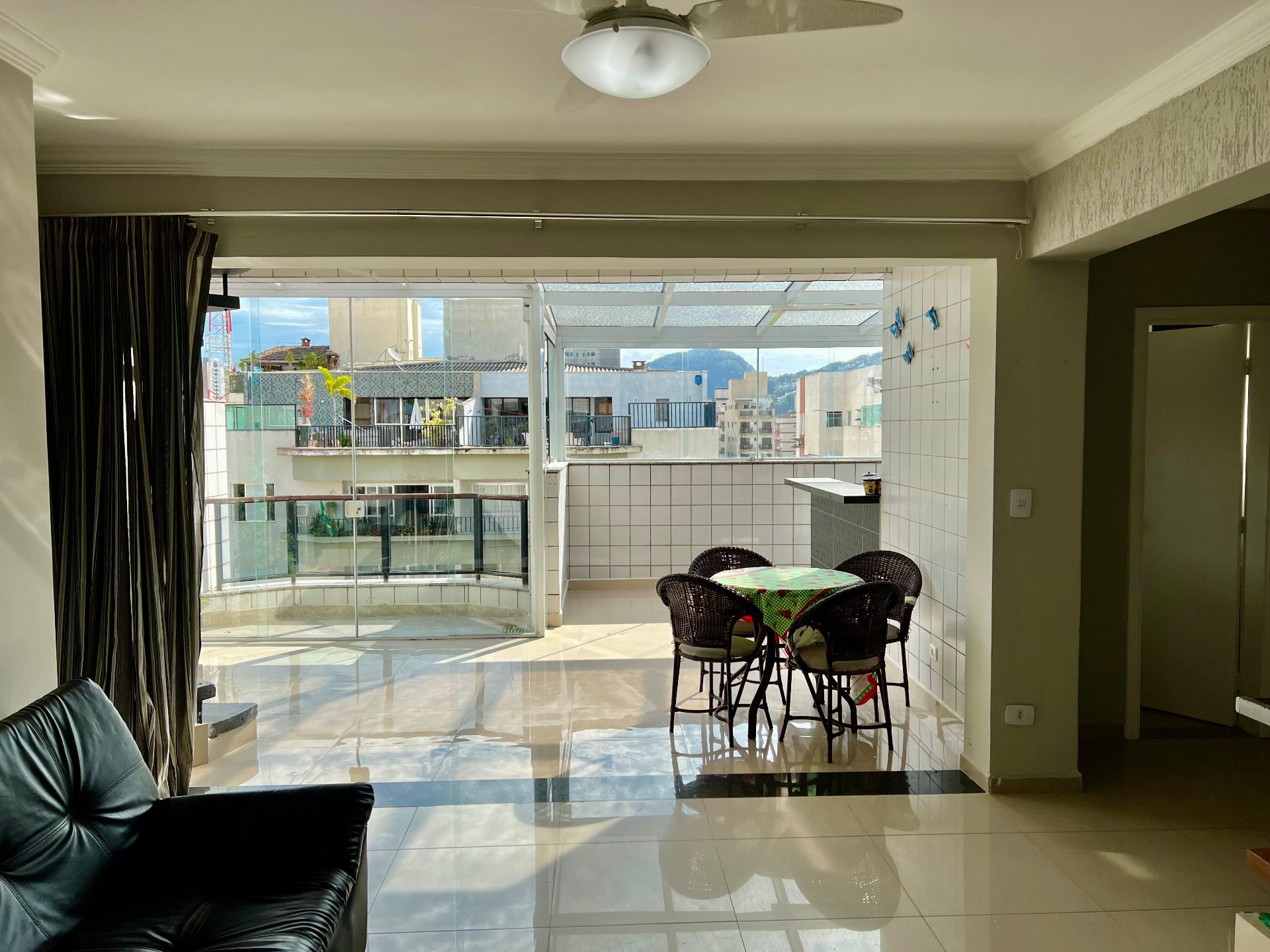 Cobertura duplex, 2 suítes, lazer, 1 vaga, Enseada em Enseada, Guarujá — foto 3
