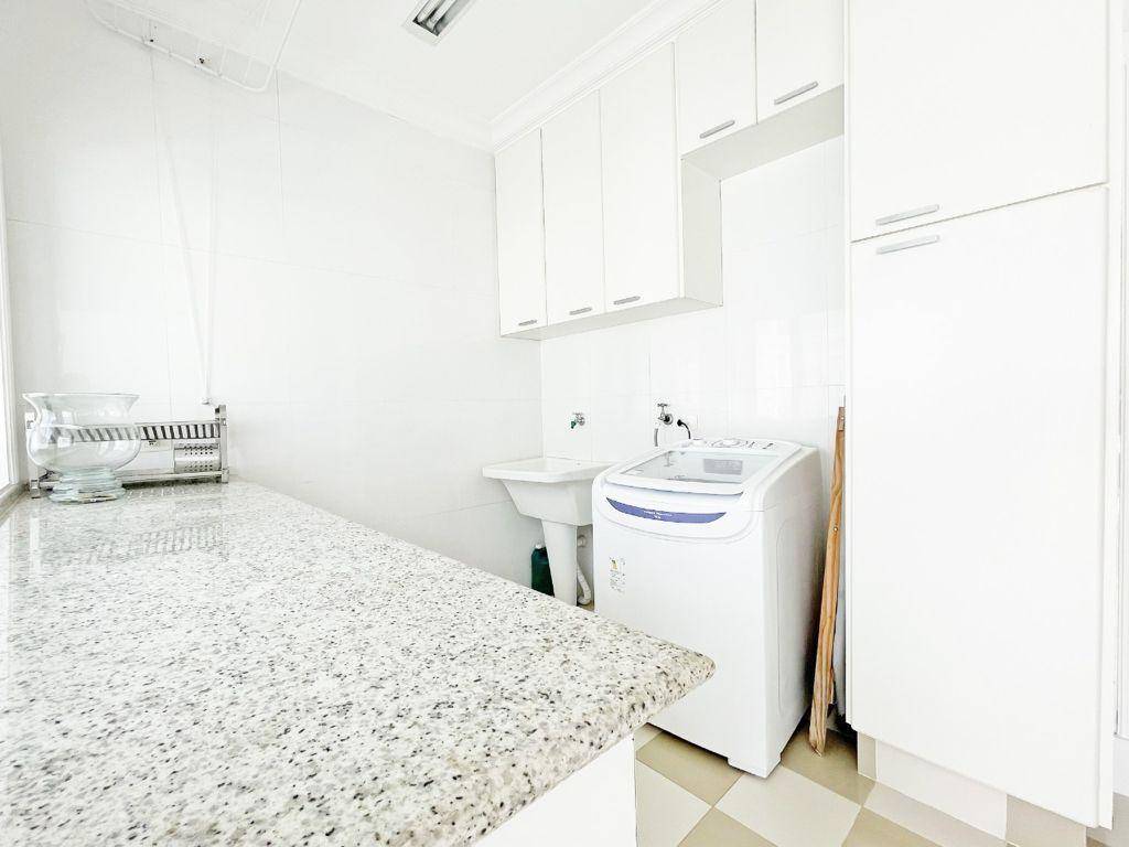 Casa de Condomínio com 6 quartos, Jardim Acapulco, Guarujá em Jardim Acapulco, Guarujá — foto 31