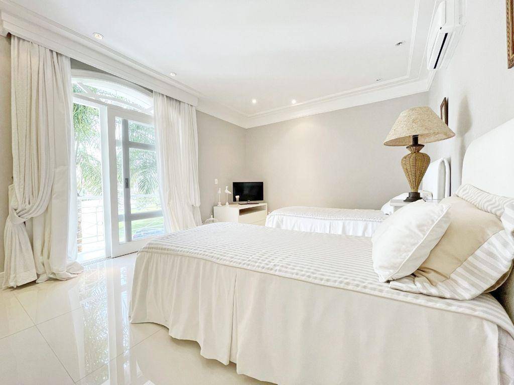 Casa de Condomínio com 6 quartos, Jardim Acapulco, Guarujá em Jardim Acapulco, Guarujá — foto 37