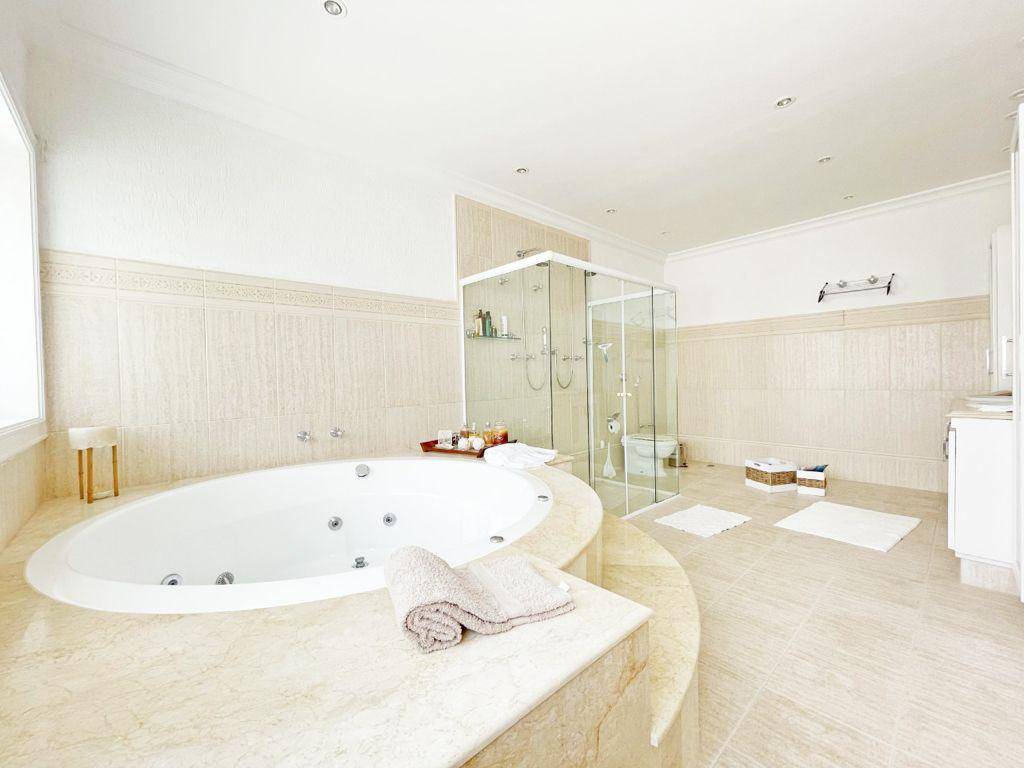 Casa de Condomínio com 6 quartos, Jardim Acapulco, Guarujá em Jardim Acapulco, Guarujá — foto 44