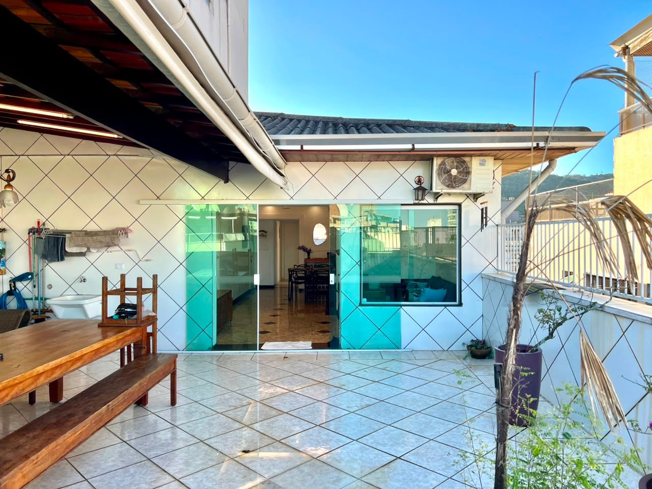 Cobertura Penthouse na Enseada – Espaço, Conforto e Lazer! em Enseada, Guarujá — foto 2