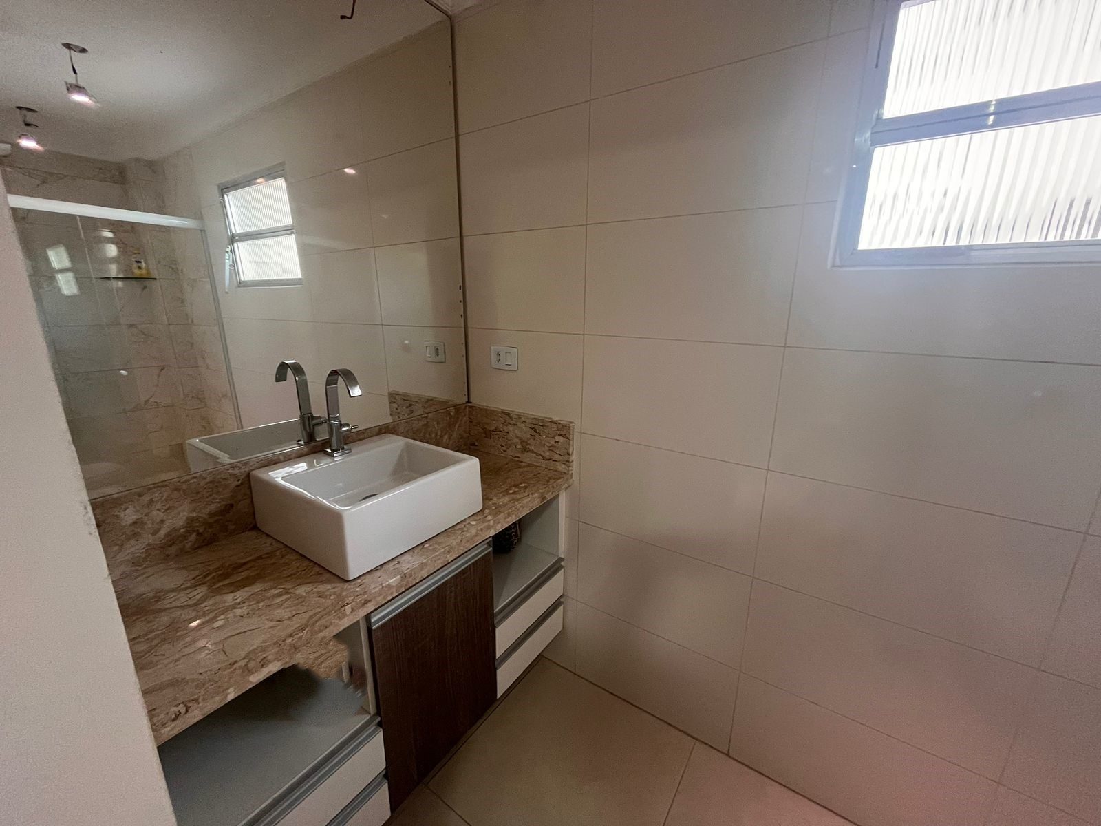 Apartamento Reformado e Pronto para Morar! em Enseada, Guarujá — foto 8