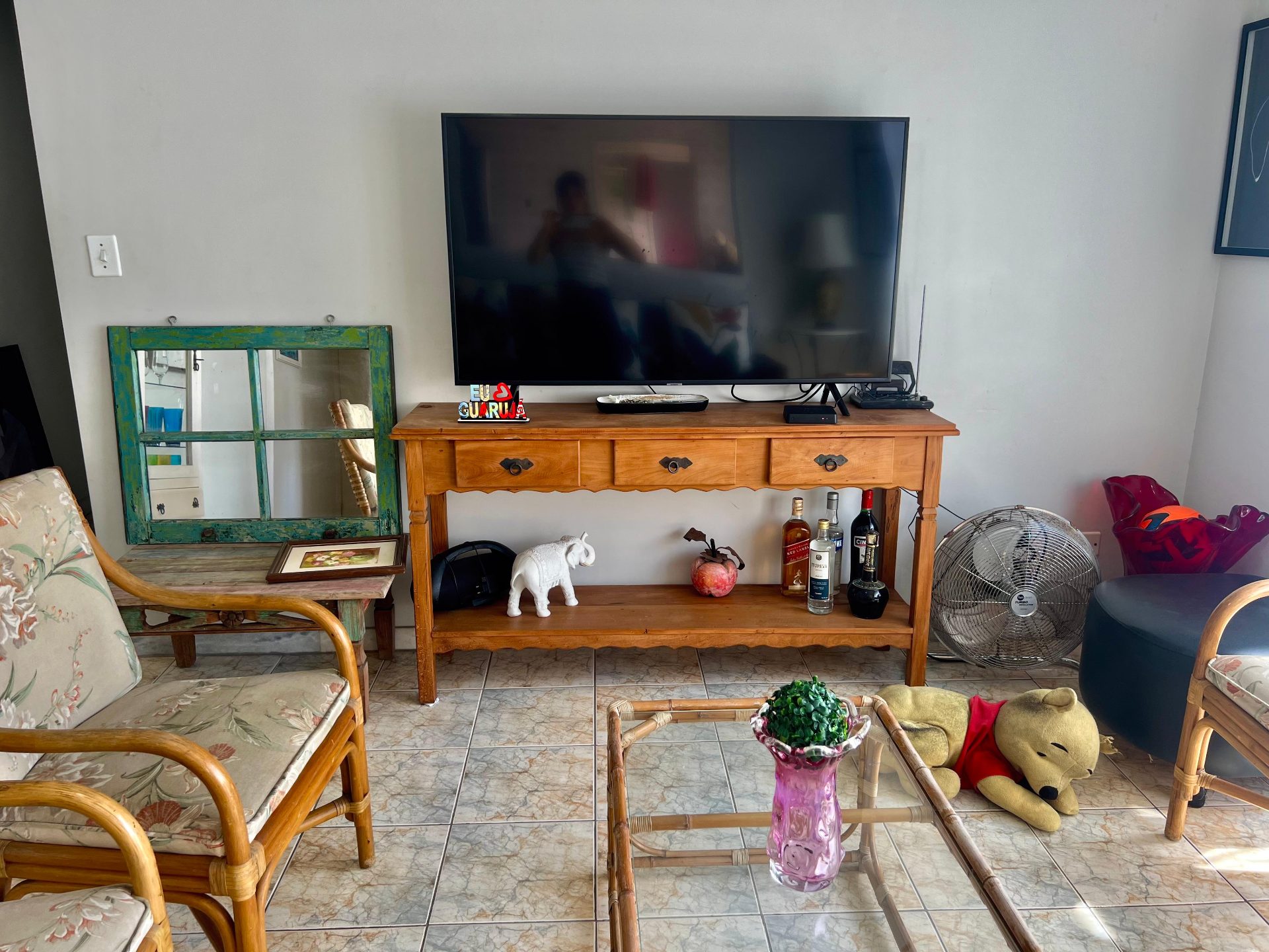 Apartamento com 3 Dormitórios, Suíte e Varanda a 200 Metros da Praia da Enseada em Enseada, Guarujá — foto 8