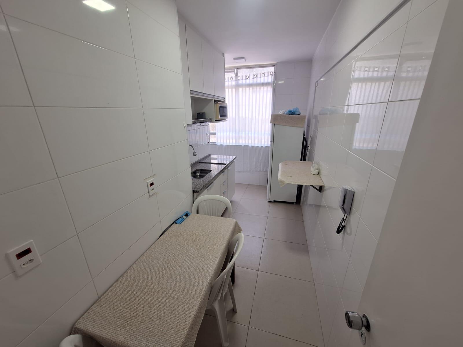 Seu Refúgio Reformado a 200 Metros da Praia da Enseada! em Enseada, Guarujá — foto 10