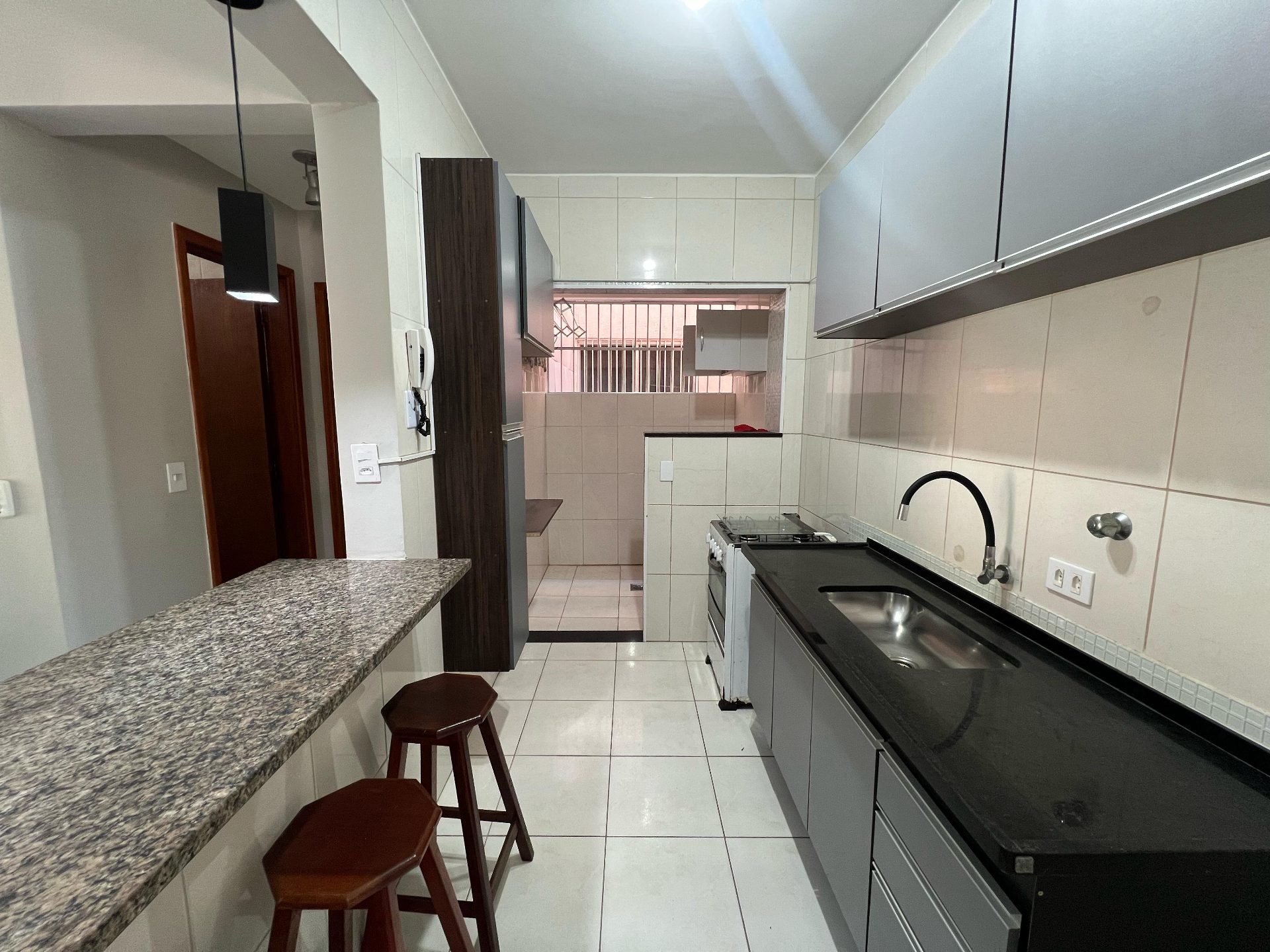 Apartamento com 1 quarto, 200m praia Enseada, Guarujá em Enseada, Guarujá — foto 7