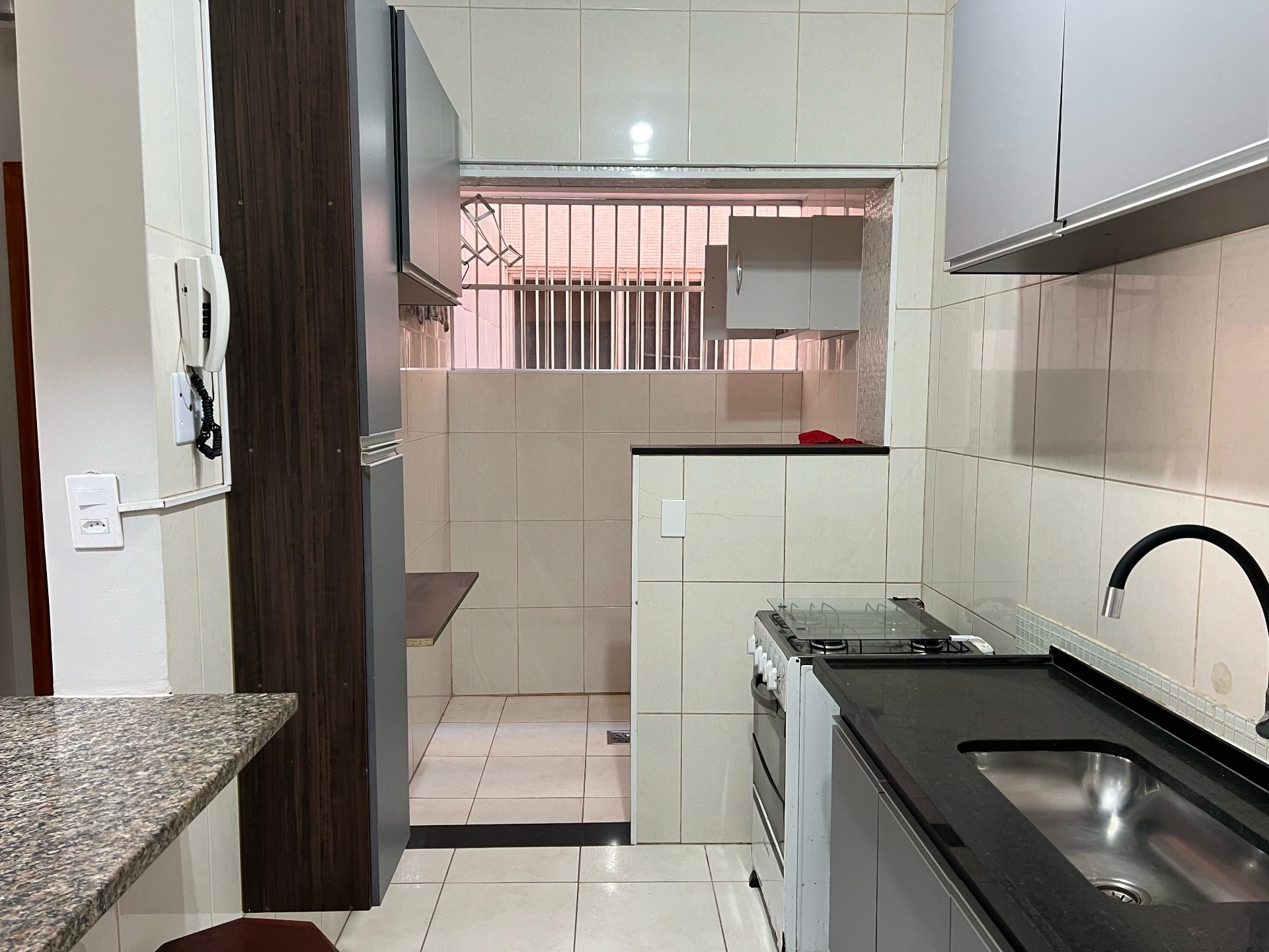 Apartamento com 1 quarto, 200m praia Enseada, Guarujá em Enseada, Guarujá — foto 9