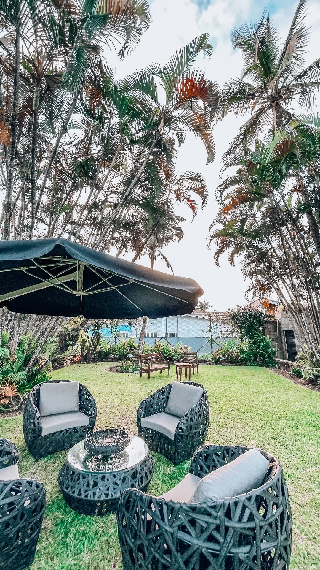 Casa em terreno de 1.555m², quadra de tênis, piscina, 6 vagas em Jardim Virgínia, Guarujá — foto 16