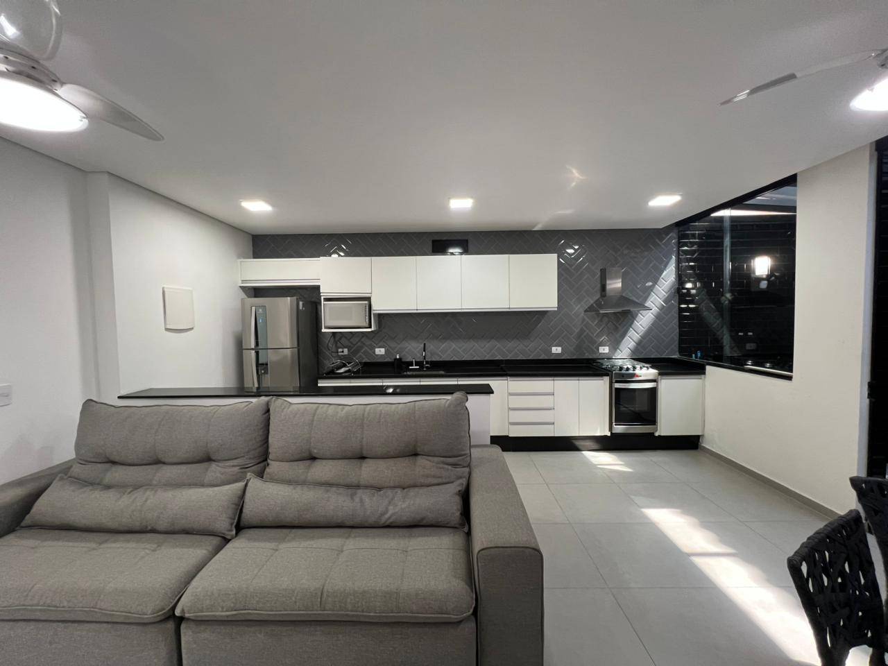 Sobrado em villagio, 200m da praia Enseada, 3 suítes em Enseada, Guarujá — foto 7