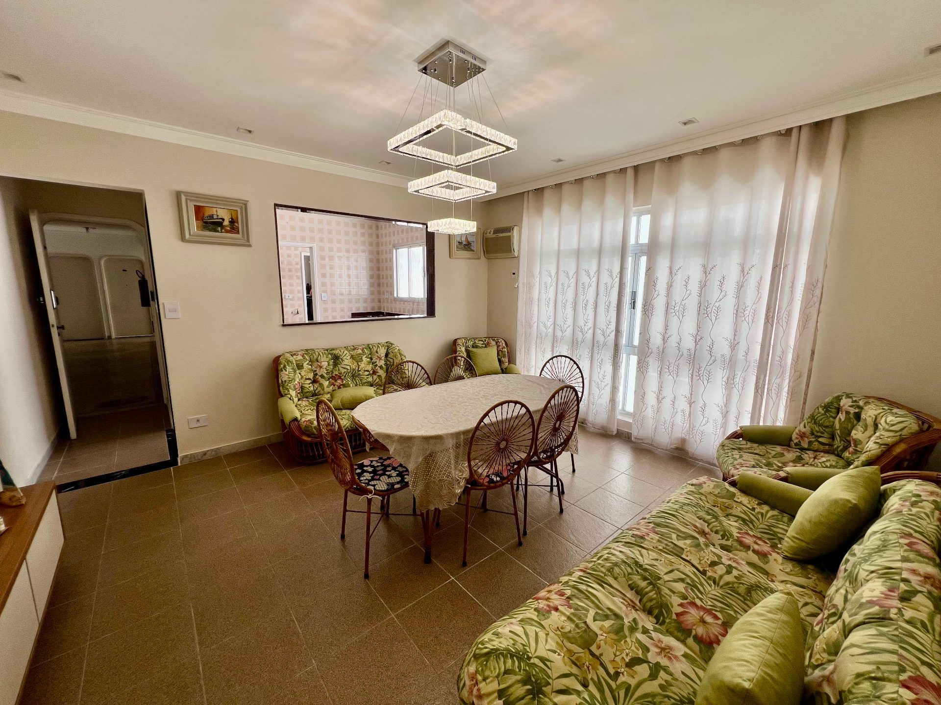 Apto 3 dorms., 200m da praia Enseada, 1 vaga em Enseada, Guarujá — foto 3