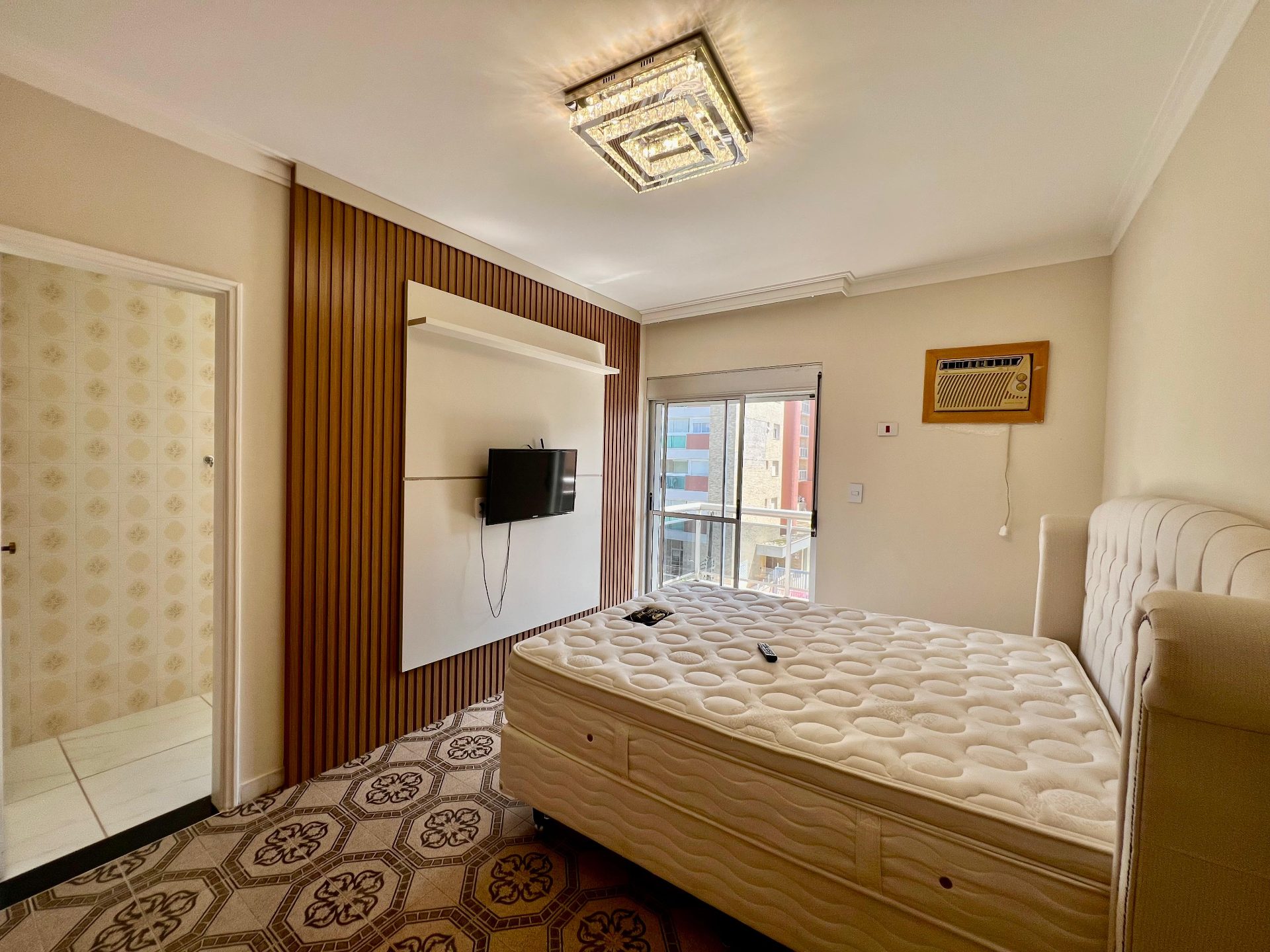 Apto 3 dorms., 200m da praia Enseada, 1 vaga em Enseada, Guarujá — foto 12