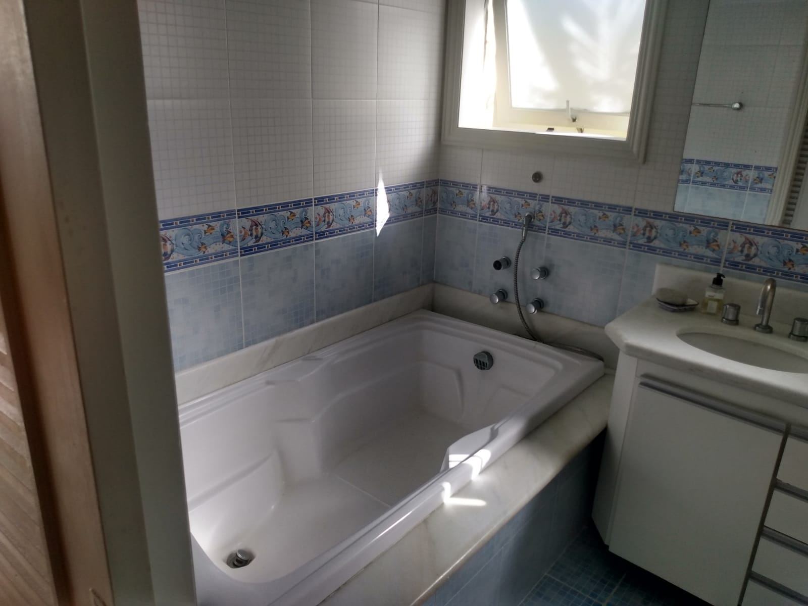 Casa 100m praia Enseada, 4 suítes, lazer, 7 vagas em Jardim Virgínia, Guarujá — foto 11