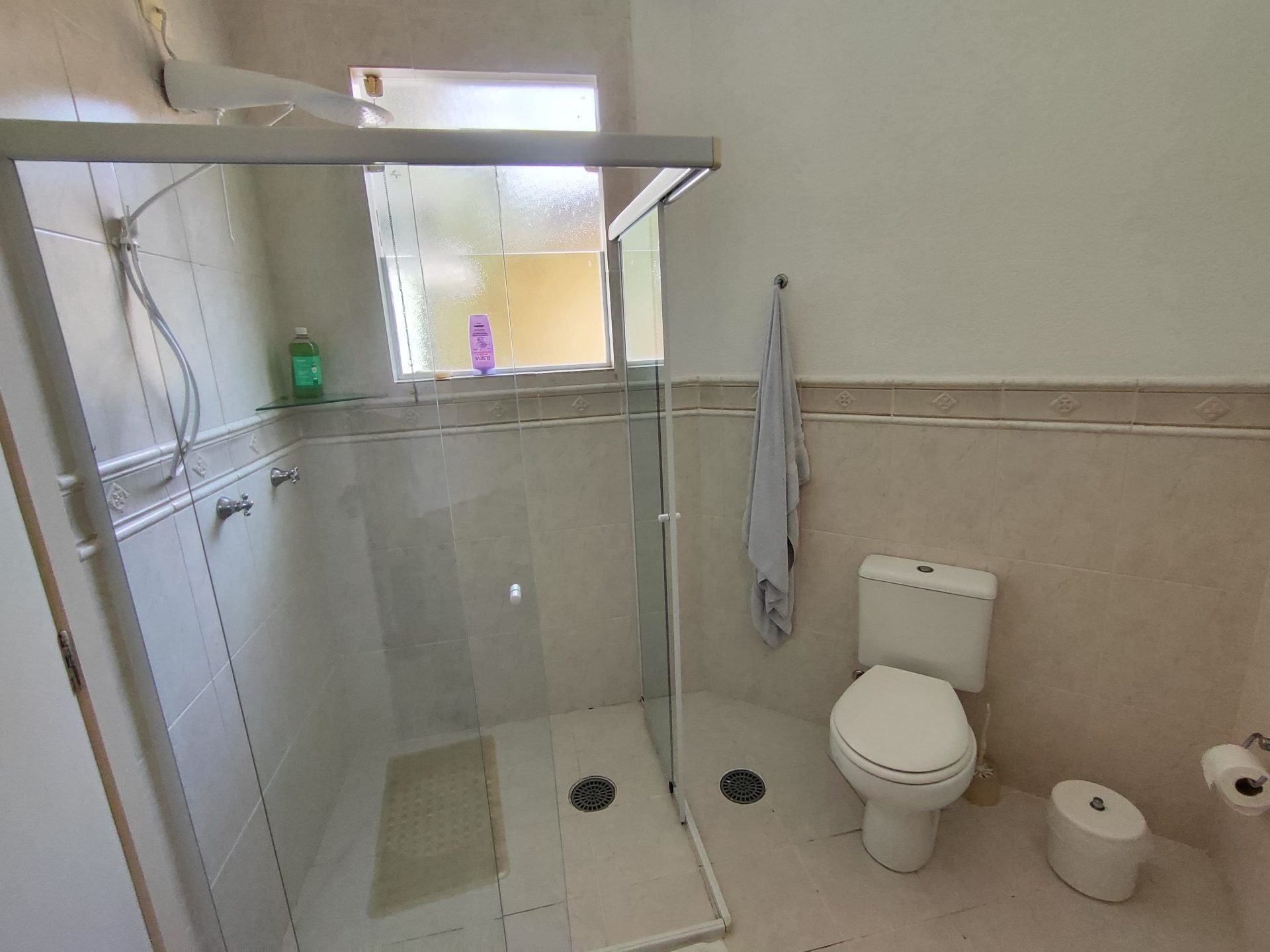Casa em frente à praça, perfeita para quem busca conforto, espaço e lazer completo! em Jardim Acapulco, Guarujá — foto 33