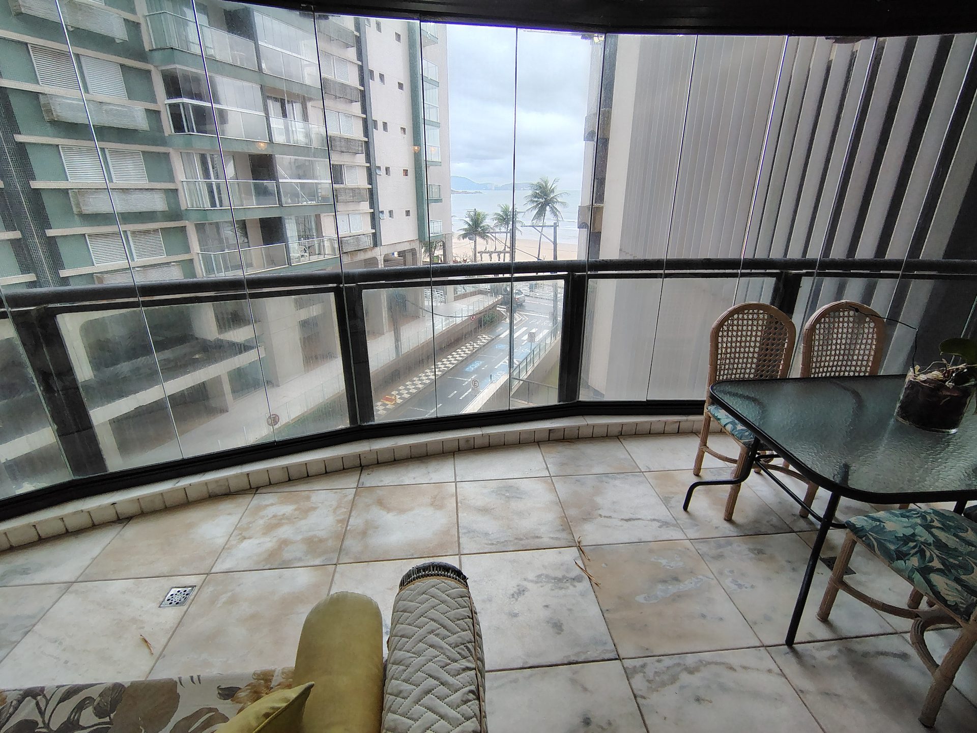 Apto com 3 quartos, Jardim Astúrias, Guarujá em Vila Luis Antônio, Guarujá — foto 11