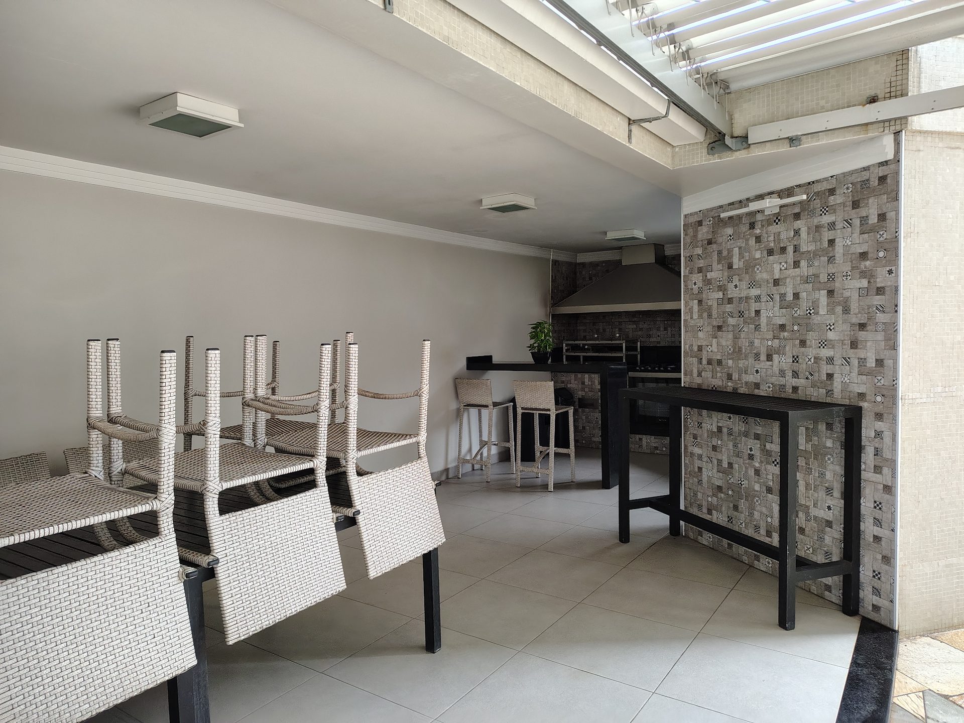 Apto com 3 quartos, Jardim Astúrias, Guarujá em Vila Luis Antônio, Guarujá — foto 41