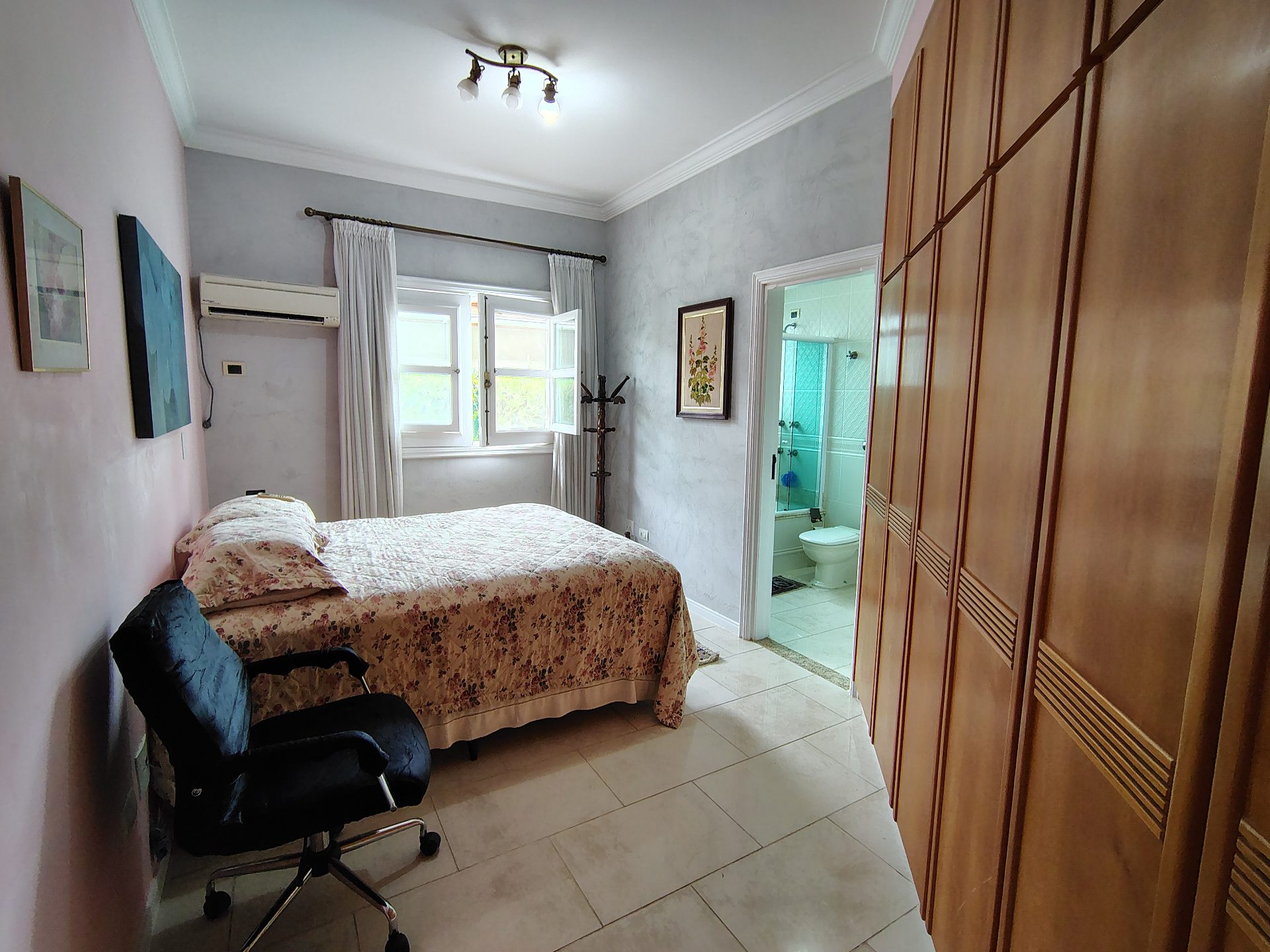 Casa Térrea em Condomínio com Energia Solar, Piscina e Área Gourmet Completa em Enseada, Guarujá — foto 26