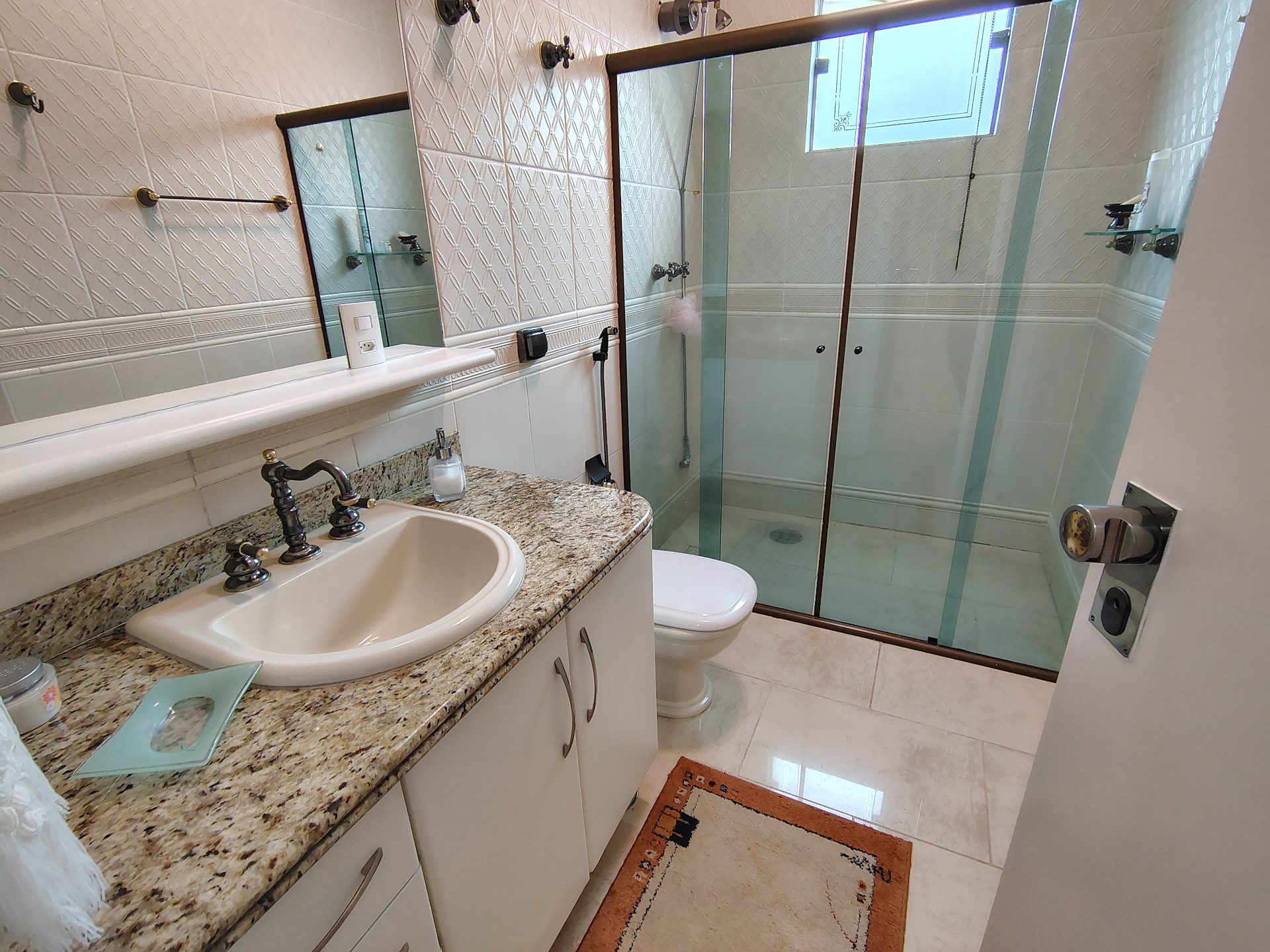 Casa Térrea em Condomínio com Energia Solar, Piscina e Área Gourmet Completa em Enseada, Guarujá — foto 32