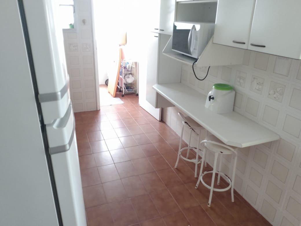 Apto 2 dorms., sacada, 1 vaga, Astúrias em Jardim Las Palmas, Guarujá — foto 8