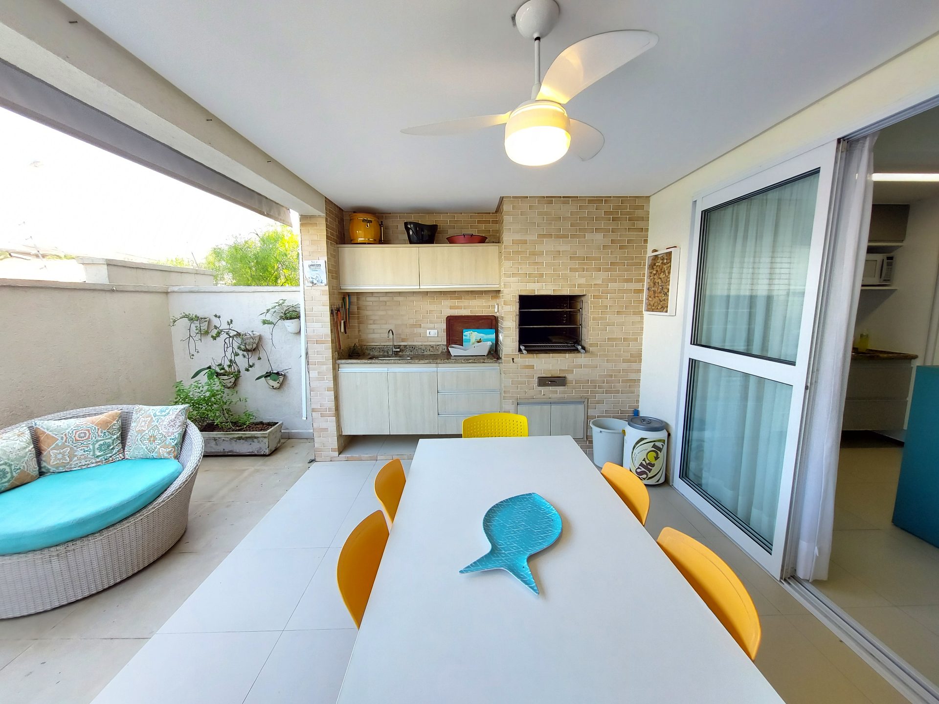 Casa condomínio, térrea 3 suítes, 3 vagas, 100m praia, lazer em Enseada, Guarujá — foto 2