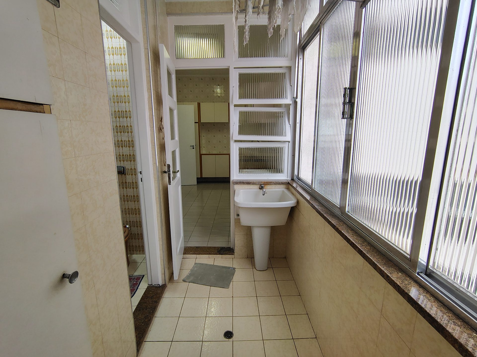 Apto com 3 quartos, Pitangueiras, Guarujá em Pitangueiras, Guarujá — foto 16