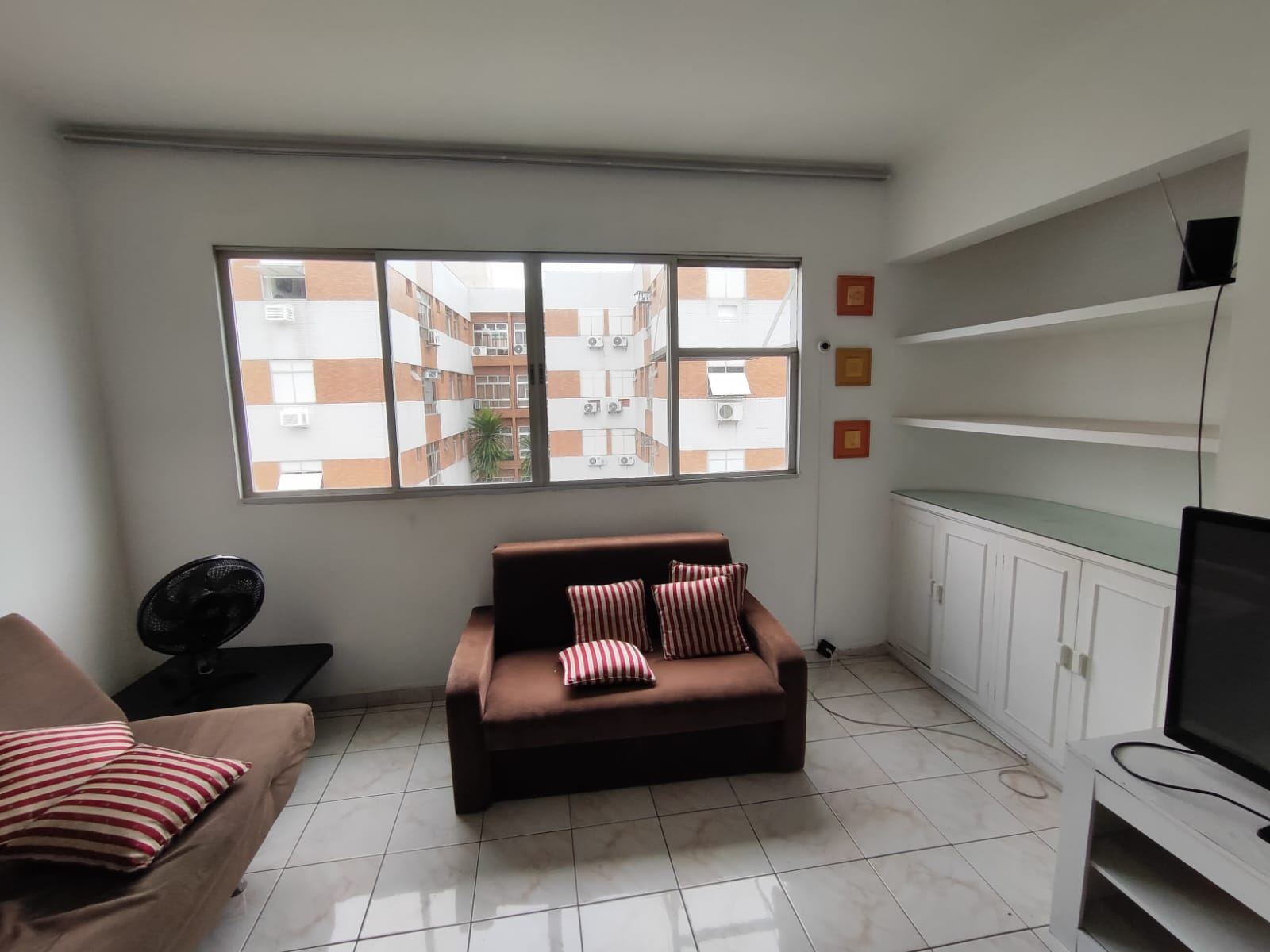 Apto 300mts da praia Enseada, 4 quartos, 1 vaga, churrasqueira em Enseada, Guarujá — foto 3