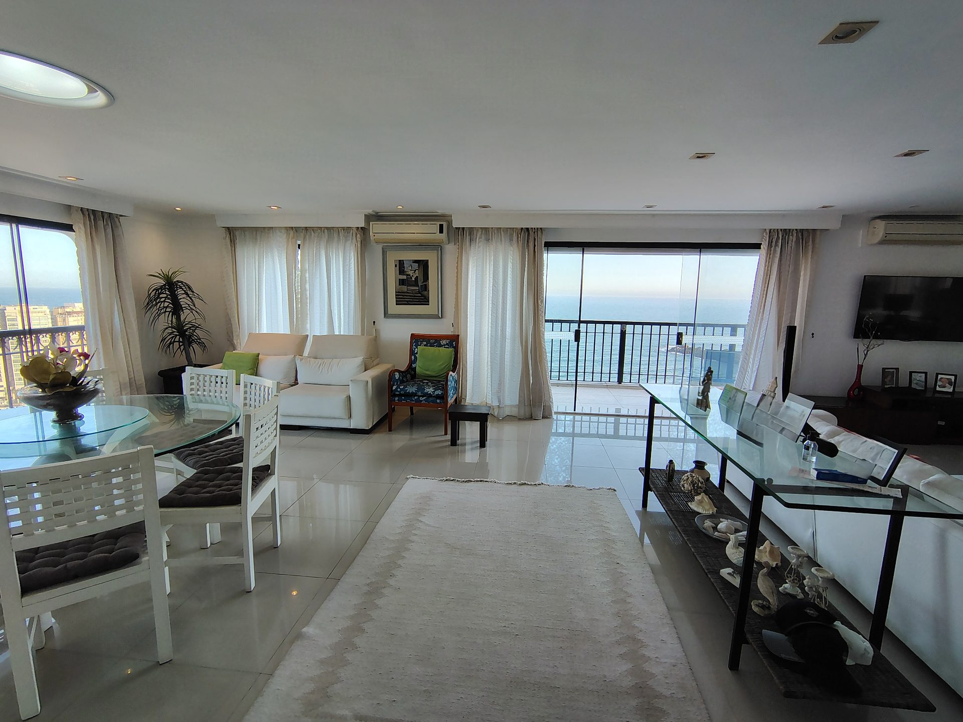 Cobertura de Alto Padrão à Venda – Praia de Pitangueiras | Guarujá em Pitangueiras, Guarujá — foto 9