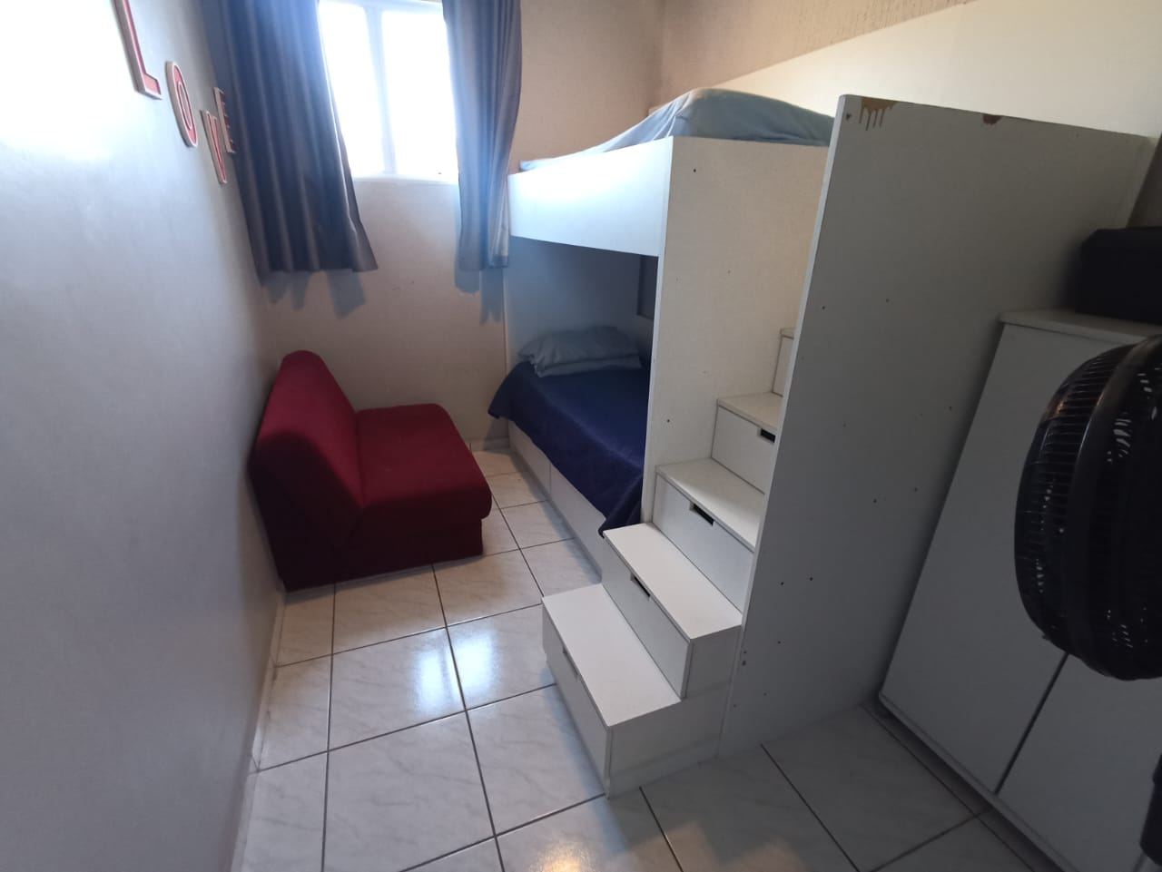 Apto frente praia 3 quartos, sacada, lazer, Astúrias em Vila Luis Antônio, Guarujá — foto 10