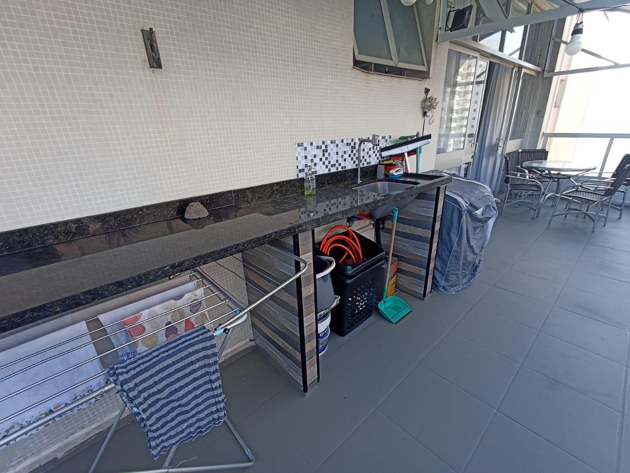 Apto frente praia 3 quartos, sacada, lazer, Astúrias em Vila Luis Antônio, Guarujá — foto 17