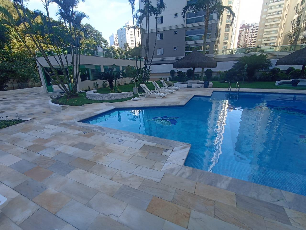 Apto frente praia 3 quartos, sacada, lazer, Astúrias em Vila Luis Antônio, Guarujá — foto 29