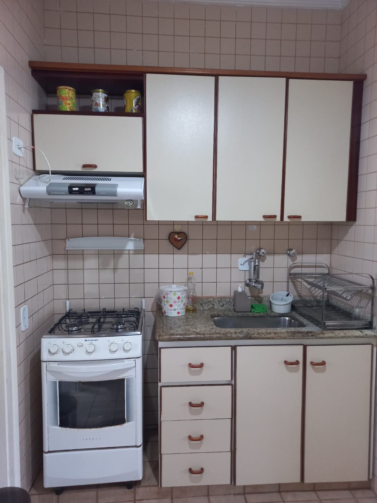 Apartamento 3 Dormitórios no Lado Praia | Região do Aquário | 200m da Praia | 1 Vaga em Enseada, Guarujá — foto 11