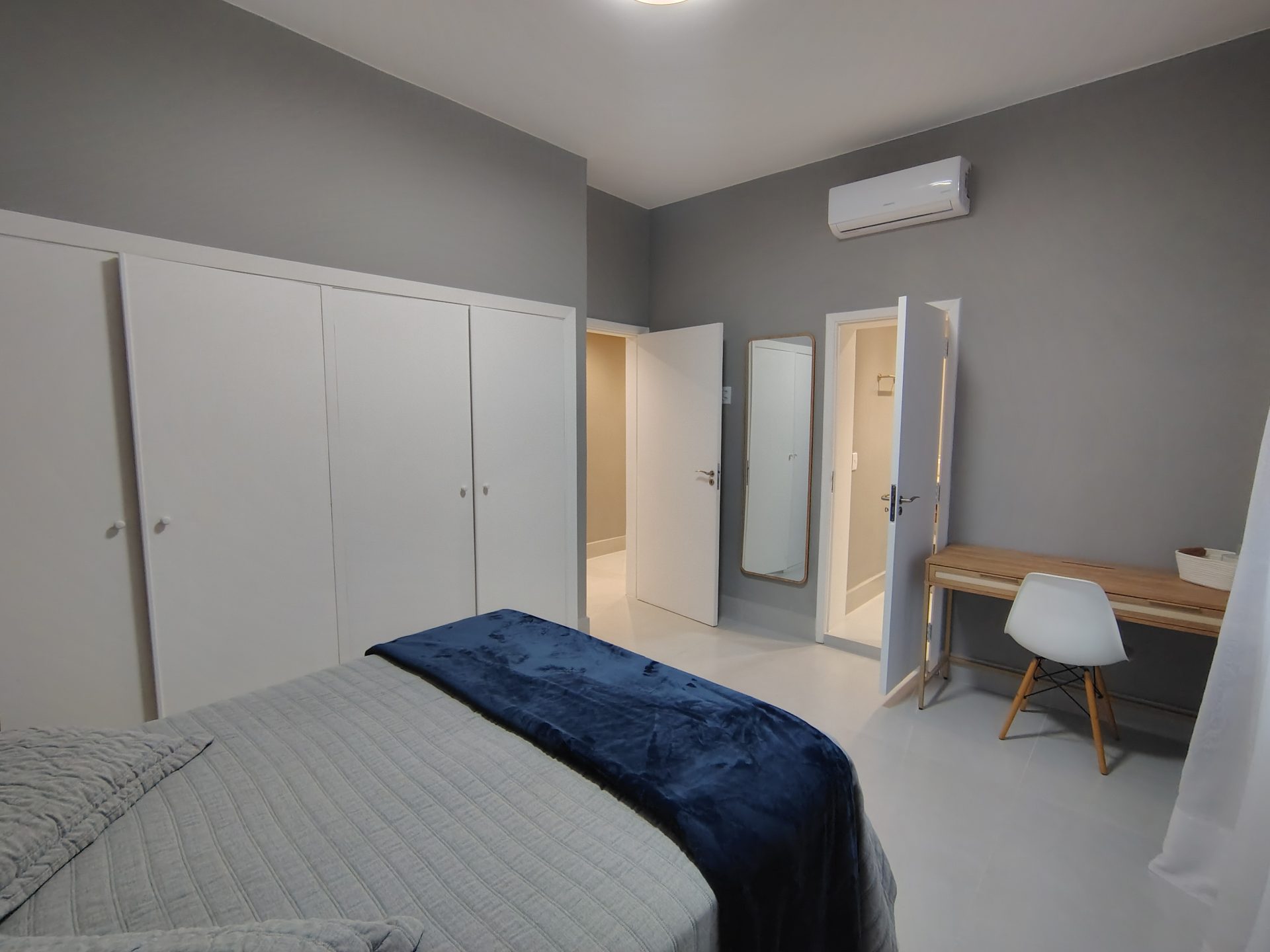 Apto frente praia Pitangueiras, 4 quartos, sacada, 1 vaga em Pitangueiras, Guarujá — foto 11