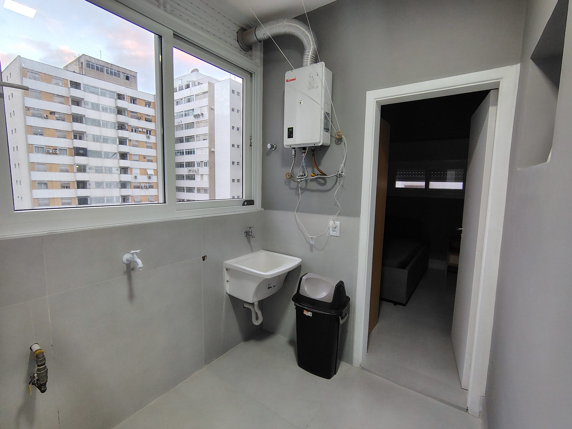 Apto frente praia Pitangueiras, 4 quartos, sacada, 1 vaga em Pitangueiras, Guarujá — foto 27
