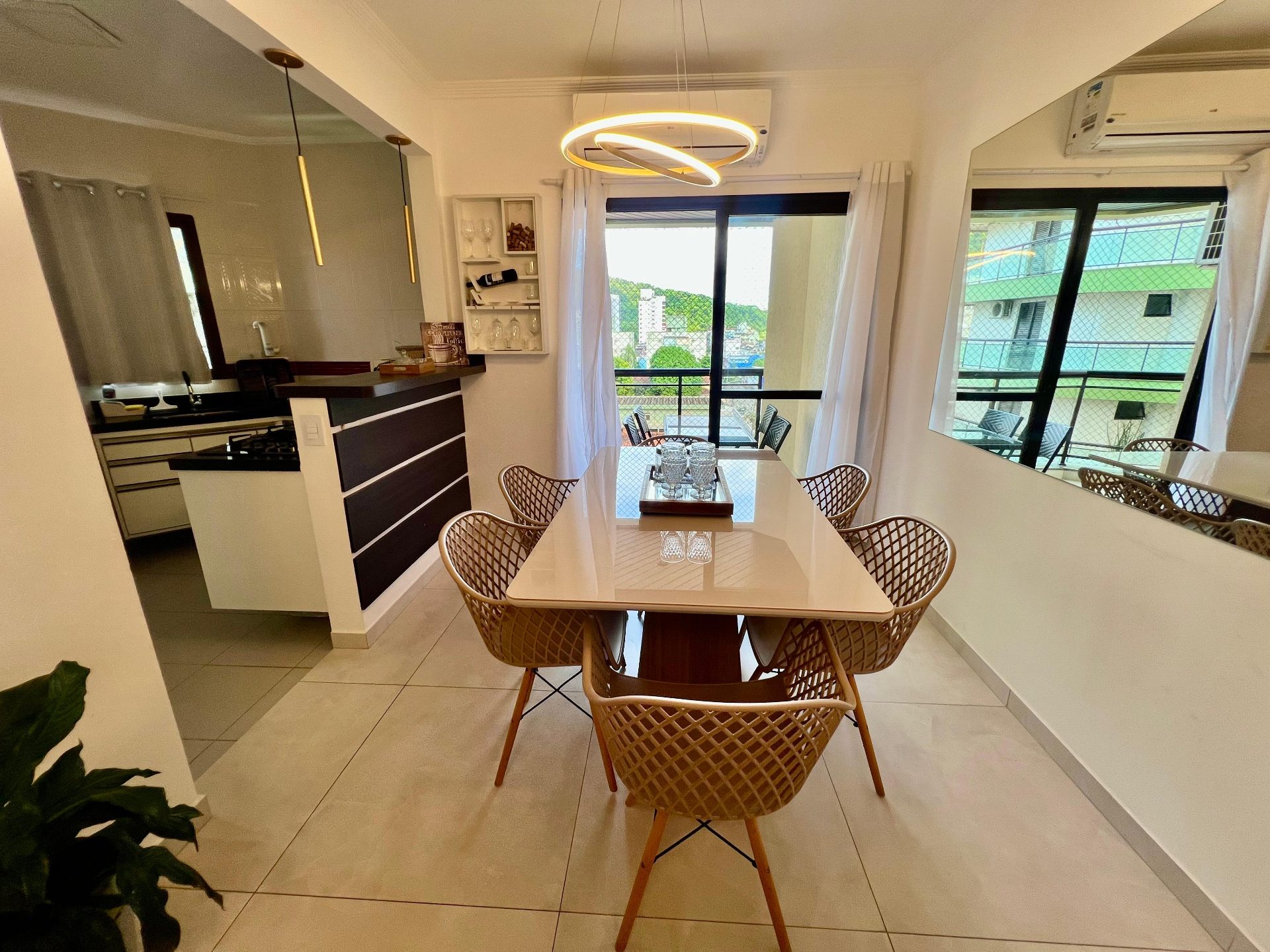 Apartamento Moderno a 350m da Praia da Enseada – Conforto e Lazer em um Só Lugar!  em Loteamento João Batista Julião, Guarujá — foto 11