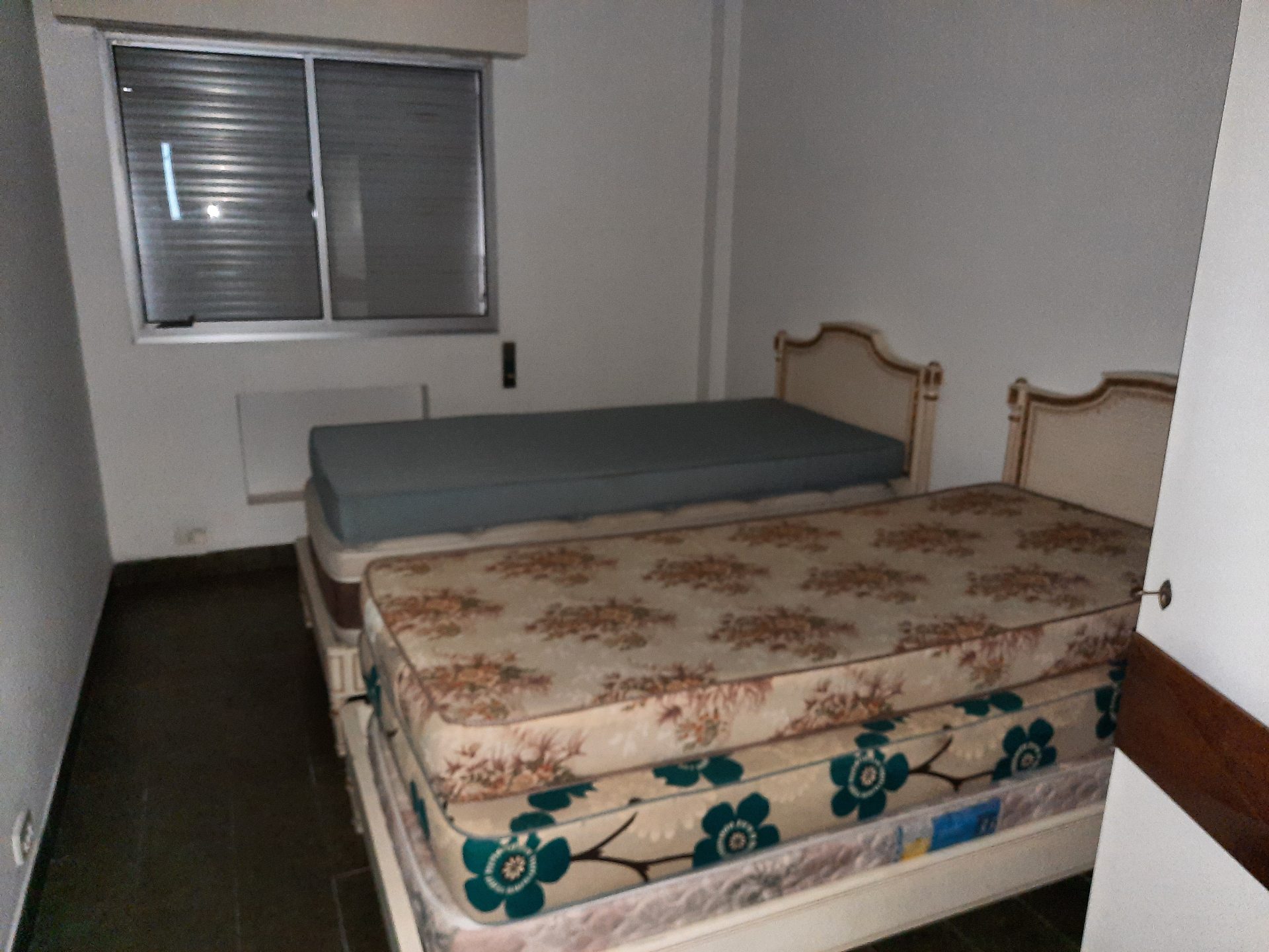 Apto 4 quartos, 100m praia Pitangueiras, sacada, 1 vaga em Pitangueiras, Guarujá — foto 4