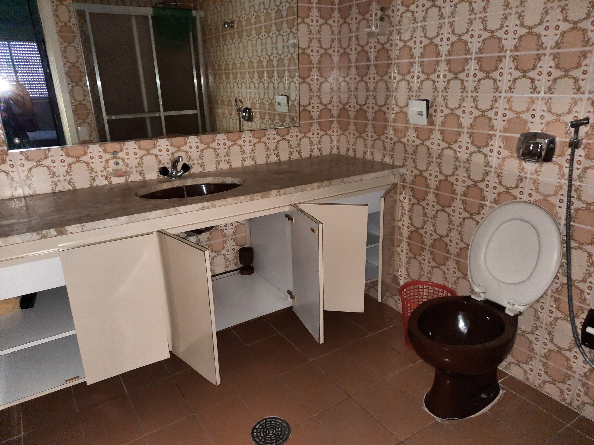 Apto 4 quartos, 100m praia Pitangueiras, sacada, 1 vaga em Pitangueiras, Guarujá — foto 8
