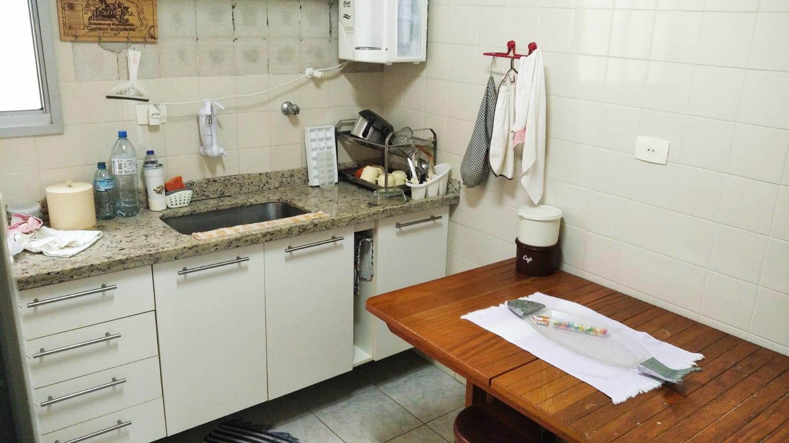 Apto 2 dorms., 200m praia Enseada, região do Aquário em Enseada, Guarujá — foto 13