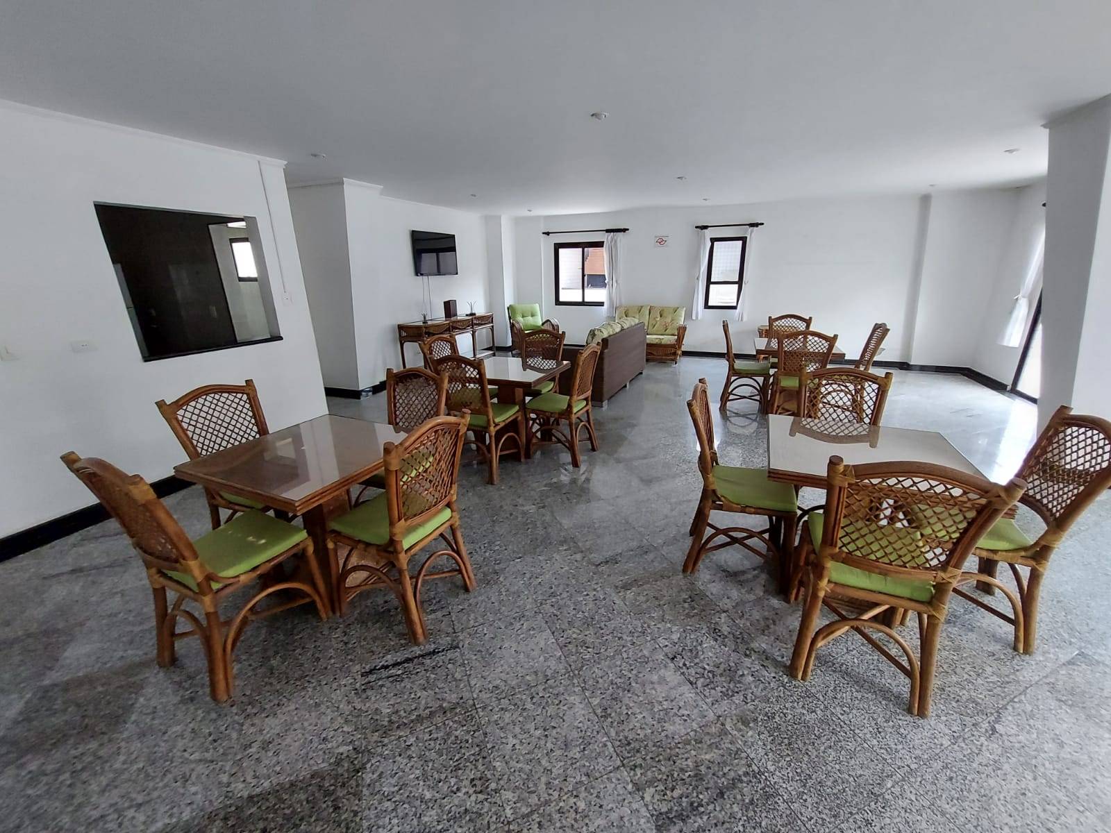 Apto 4 suítes, vista para o mar, 350m praia, Enseada, 2 vagas em Loteamento João Batista Julião, Guarujá — foto 24